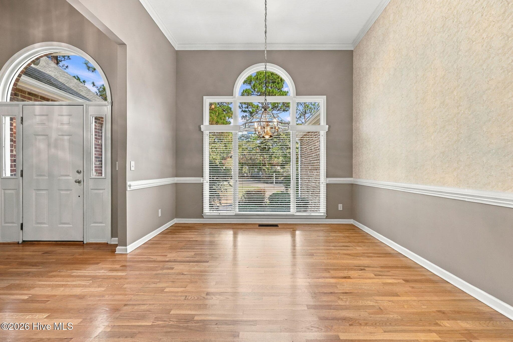 Single Family Residence at 30 Briarwood Circle, Pinehurst, NC 28374, photo 5 of 67