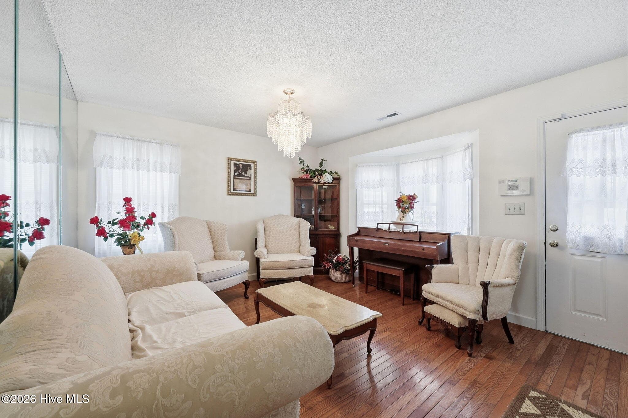 Single Family Residence at 303 Dobbs Street, Hertford, NC 27944, photo 7 of 41