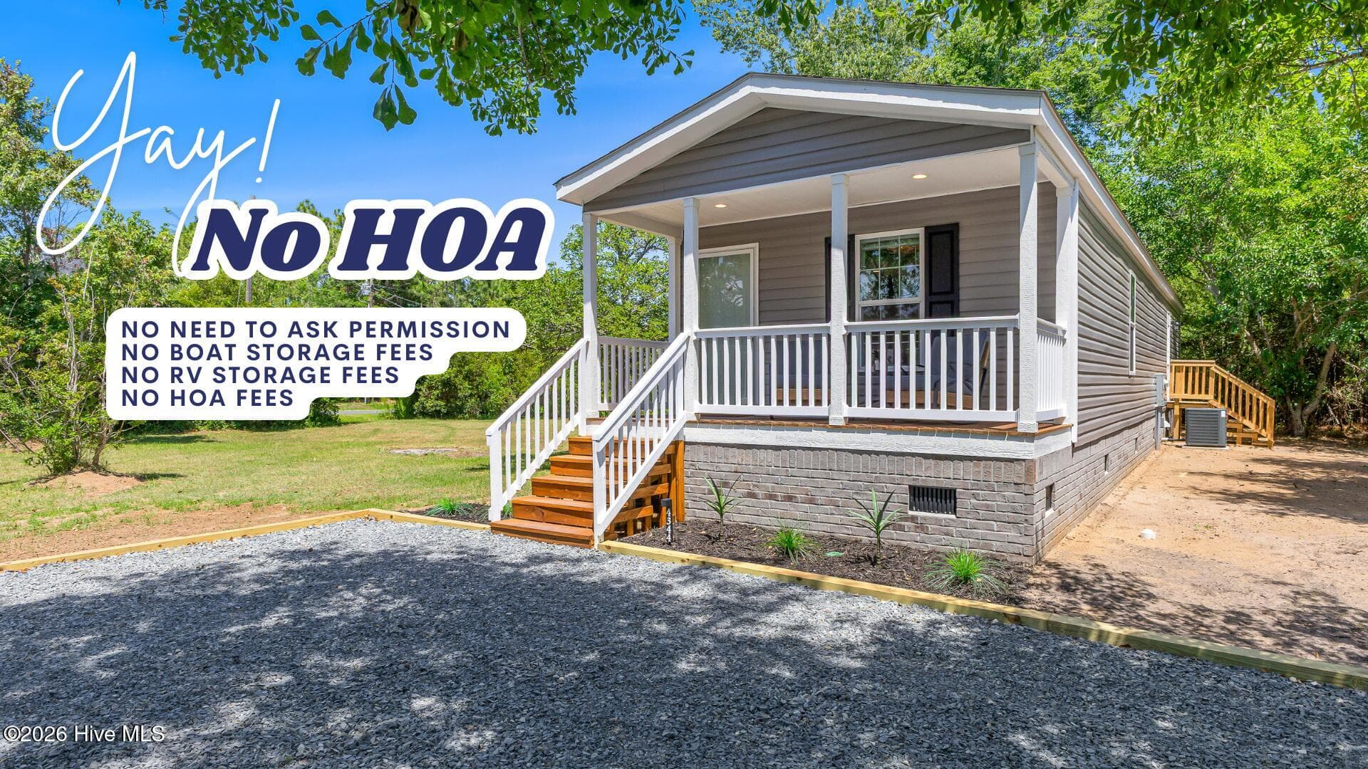 Manufactured Home at 4344 4th Street SE, Southport, NC 28461, photo 3 of 50