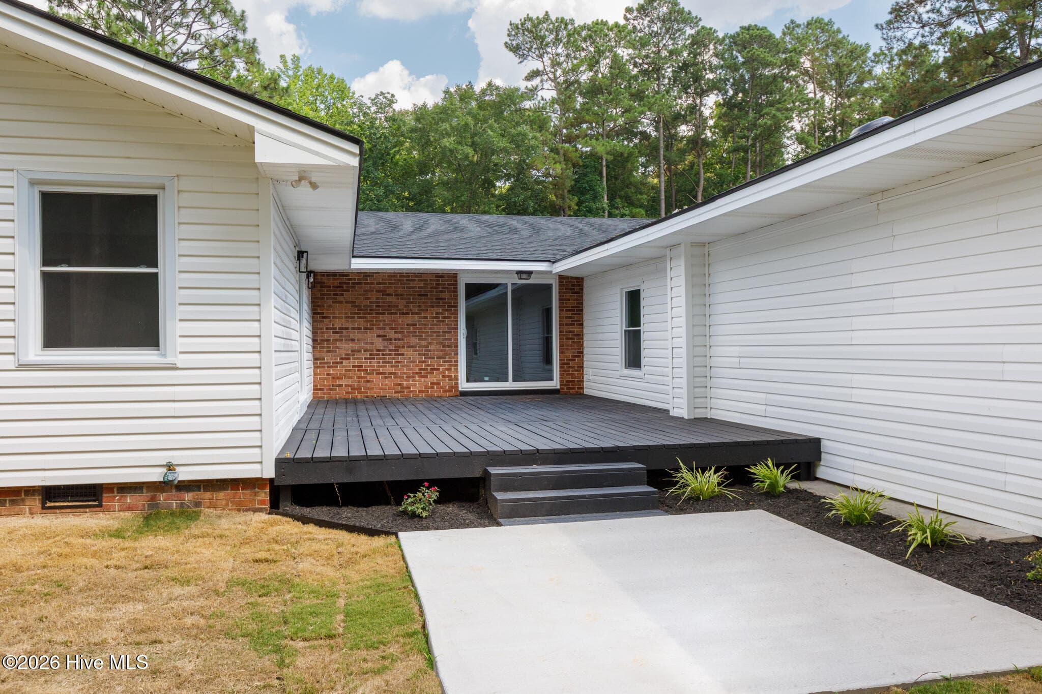 Single Family Residence at 196 Country Club Road, Whiteville, NC 28472, photo 26 of 27