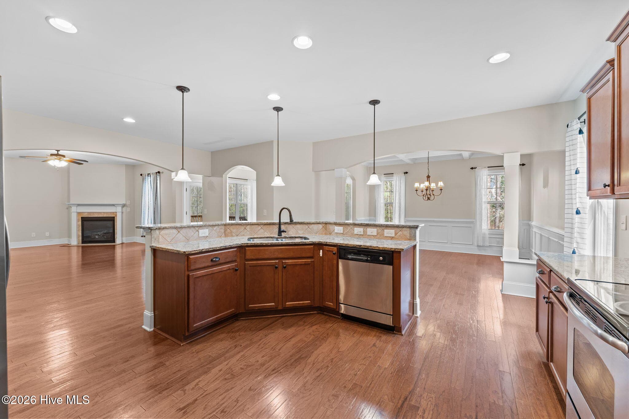 Single Family Residence at 195 Glenmoor Drive, Southern Pines, NC 28387, photo 21 of 67