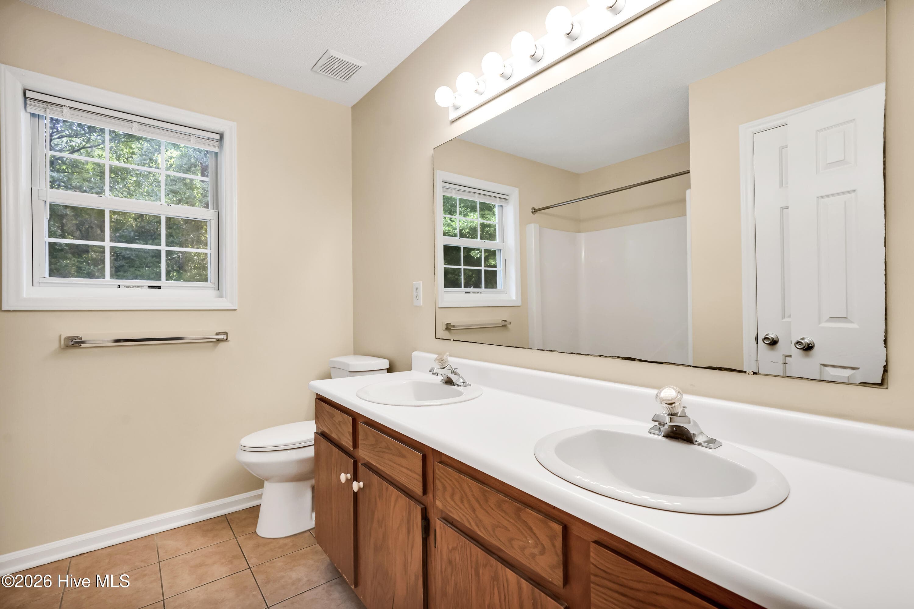 Quadruplex at 7746 Alexander Road A-D, Wilmington, NC 28411, photo 11 of 16