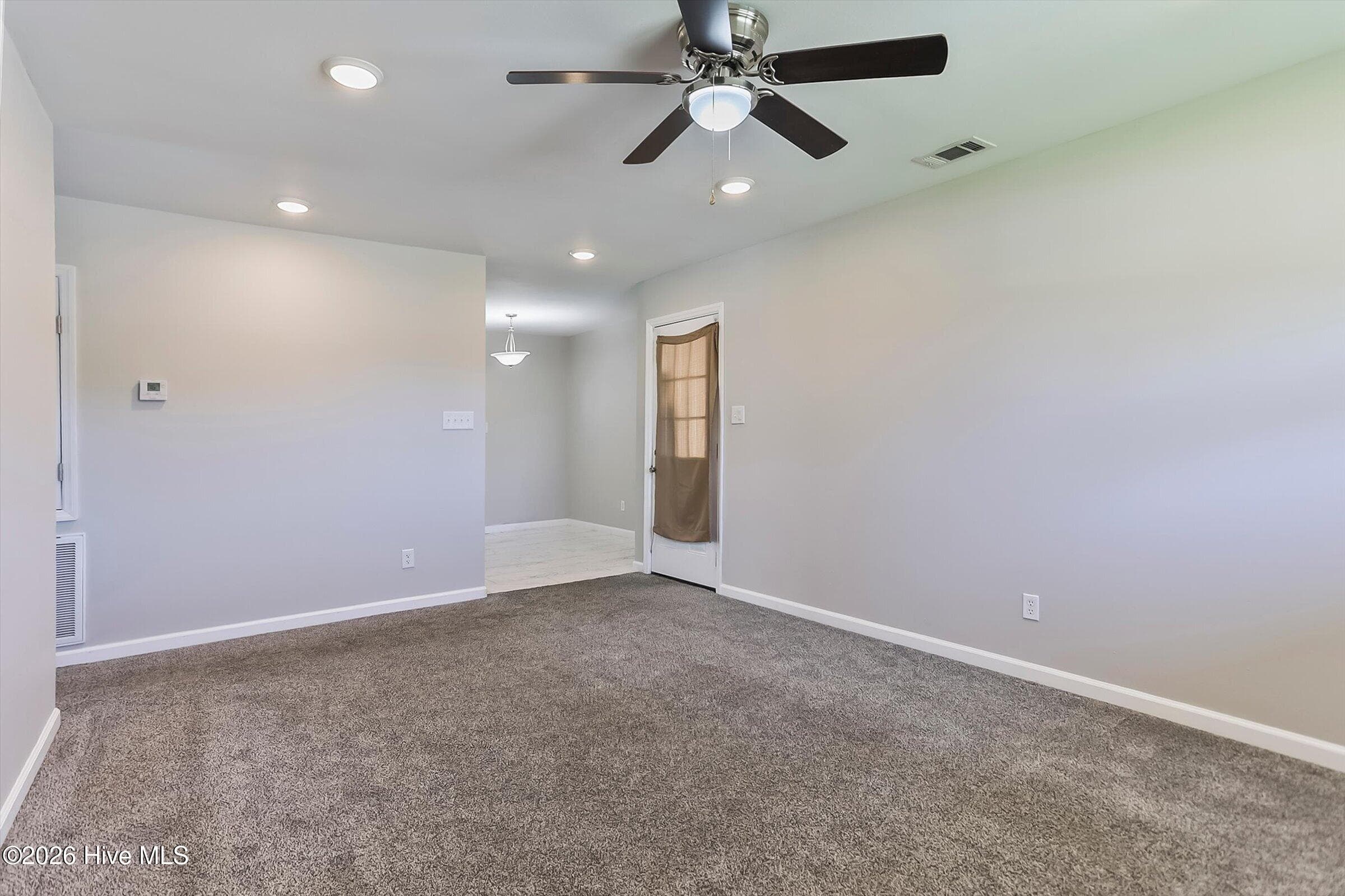 Single Family Residence at 315 E View Drive, Augusta, GA 30901, photo 5 of 23