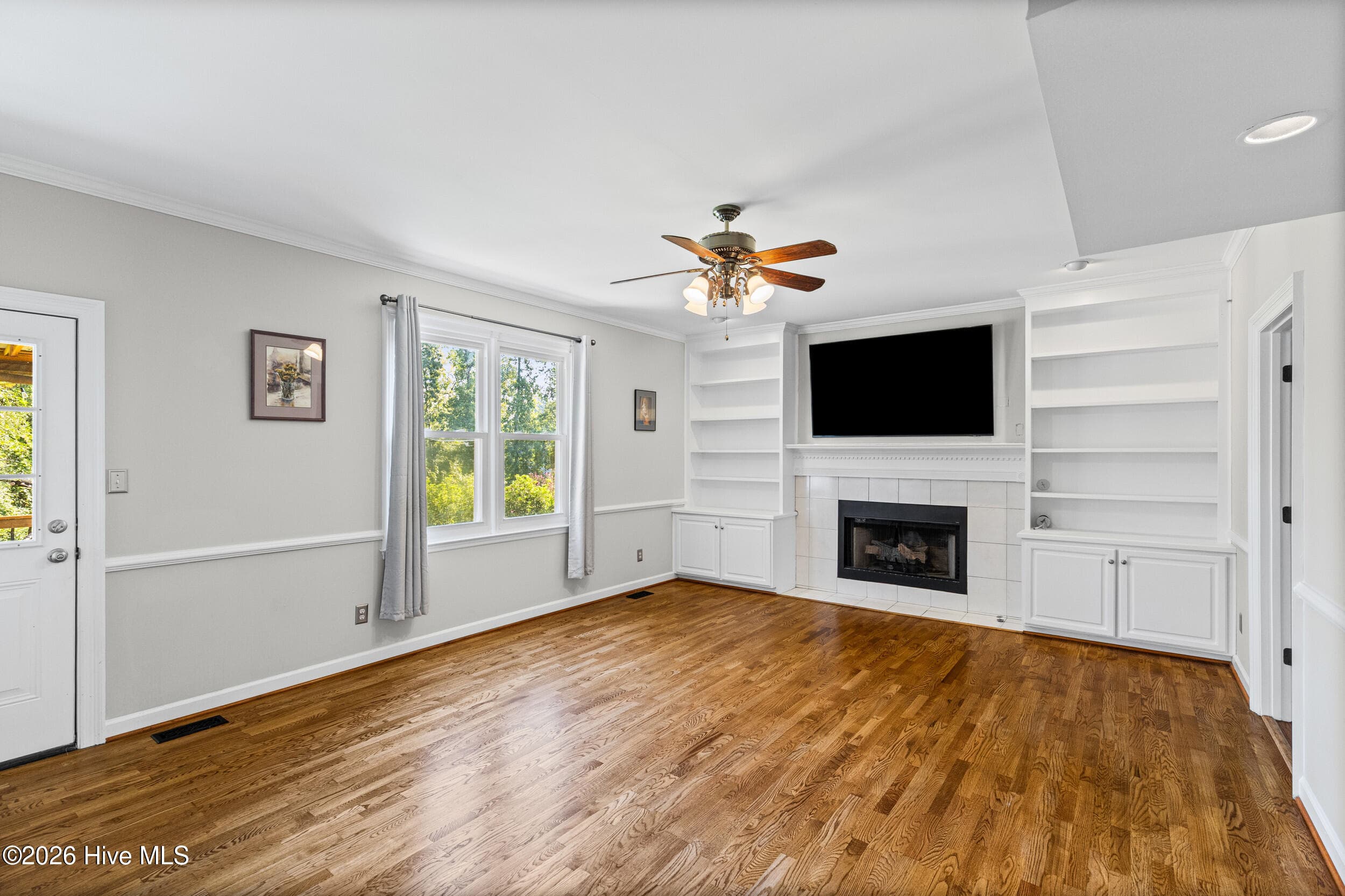 Single Family Residence at 829 Woodberry Drive, Evans, GA 30809, photo 9 of 51