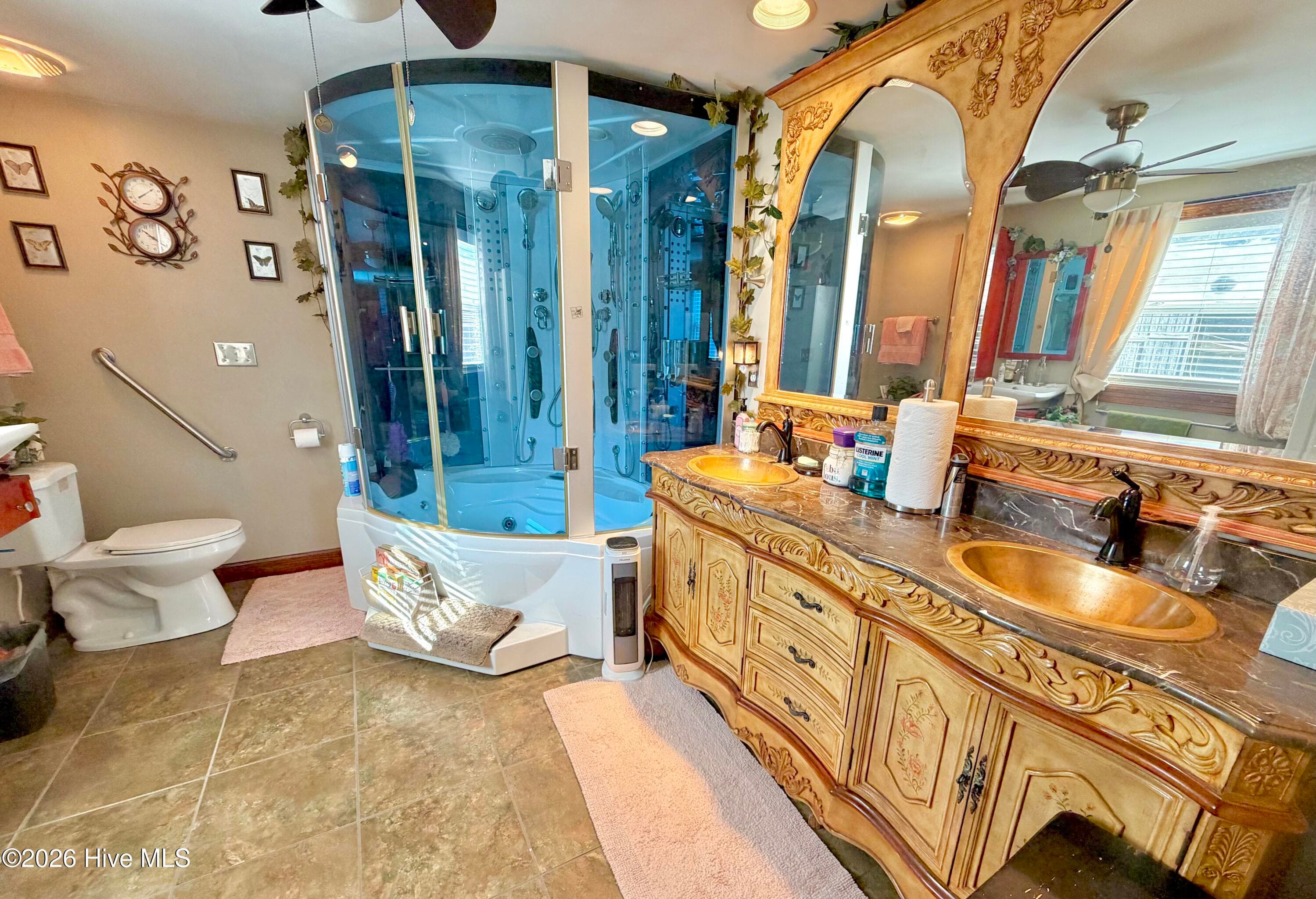 Bonus room bath - 5978 Hwy 258 S, Deep Run, NC 28525