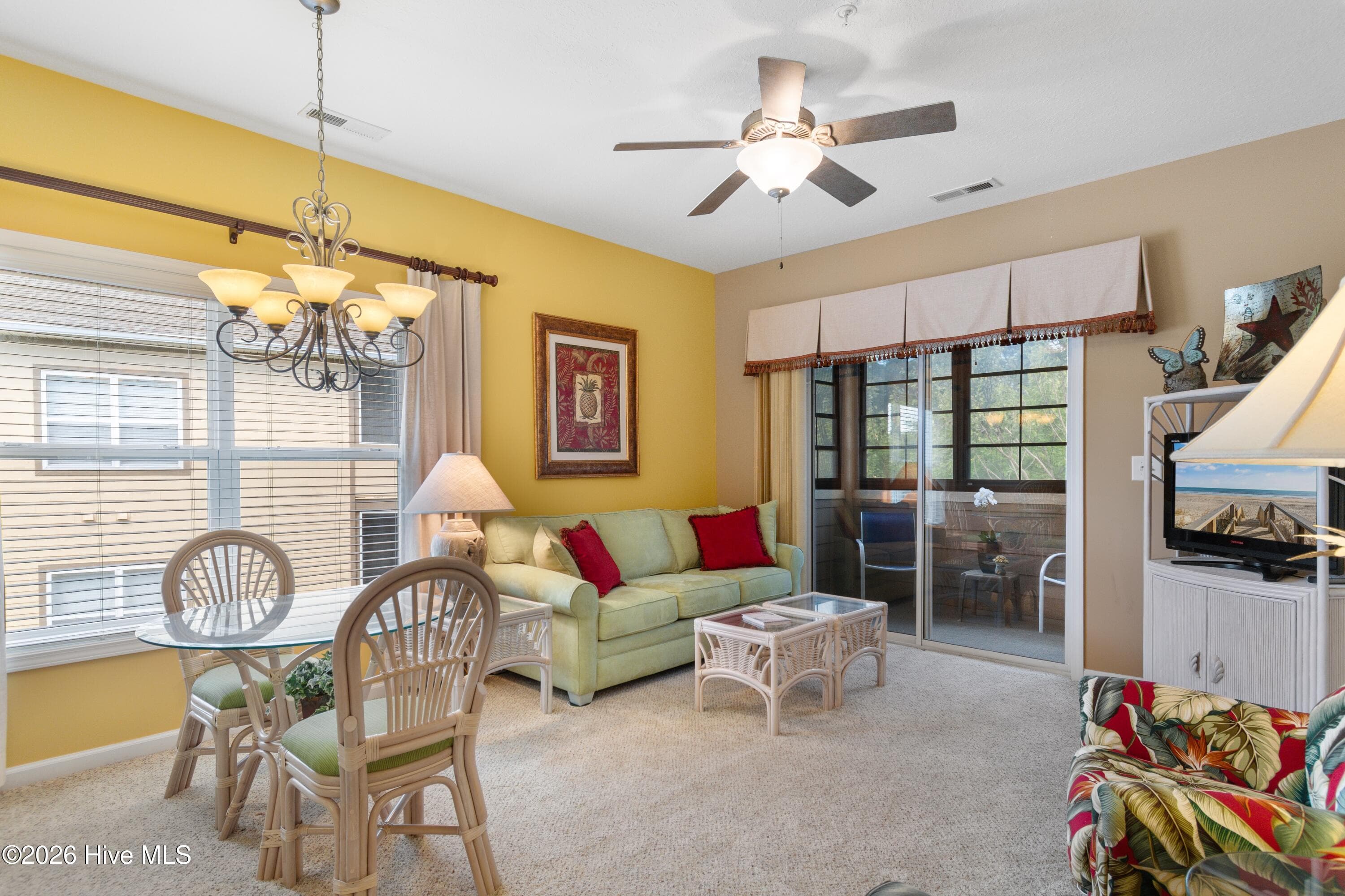 4102 Pinehurst Circle Apt 1i, Little River, SC 29566