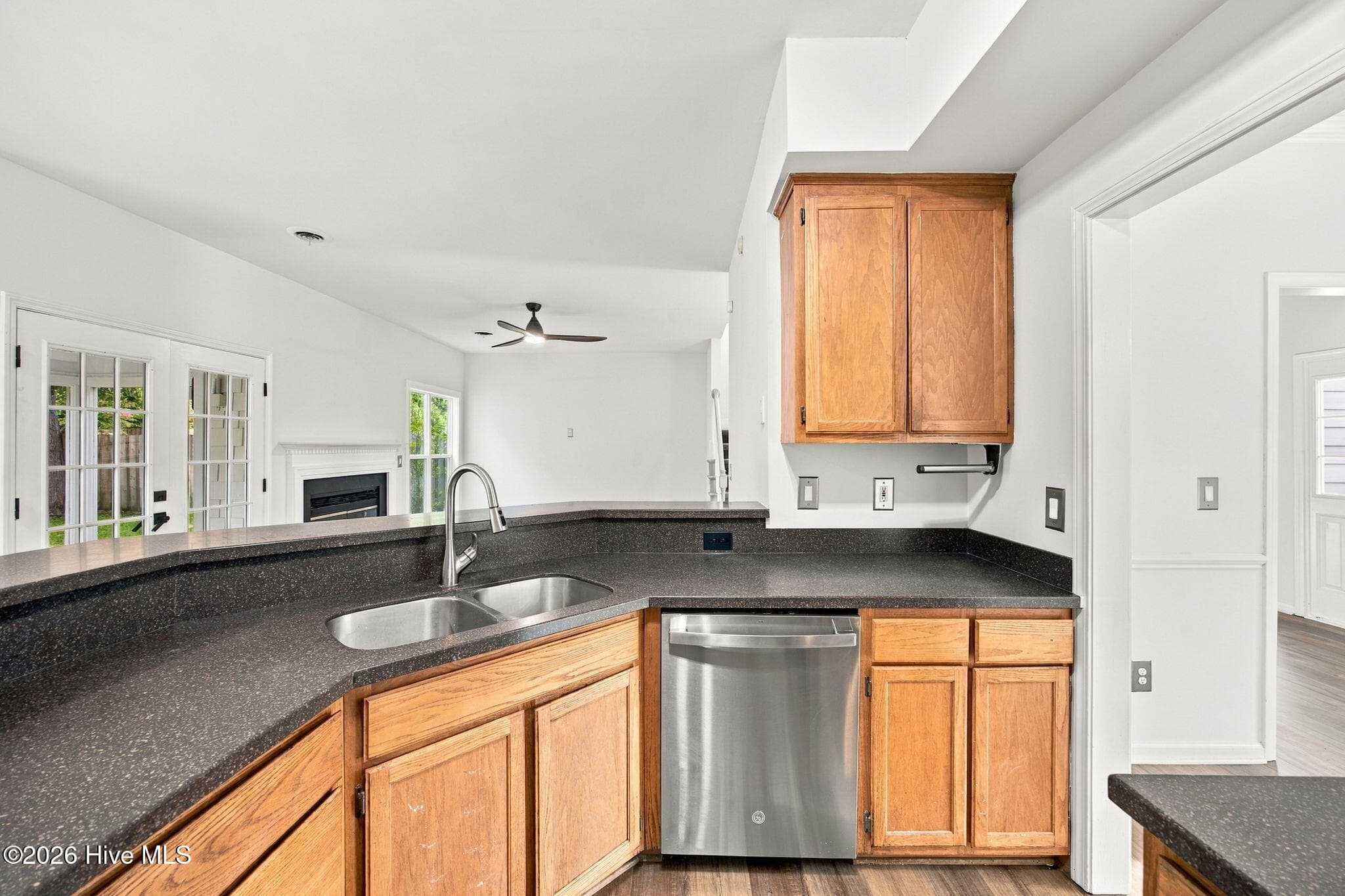 Single Family Residence at 653 Owens Court, Wilmington, NC 28412, photo 27 of 70