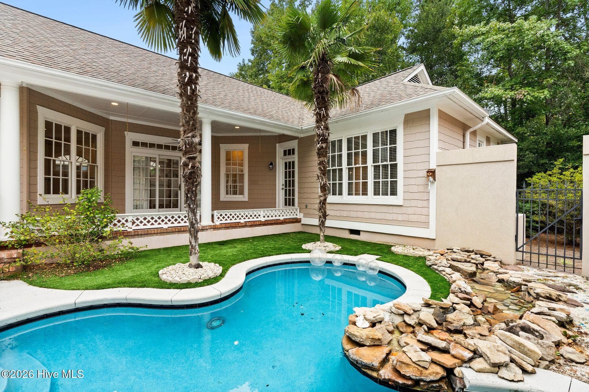 Single Family Residence at 1109 Congressional Lane, Wilmington, NC 28411, photo 6 of 165