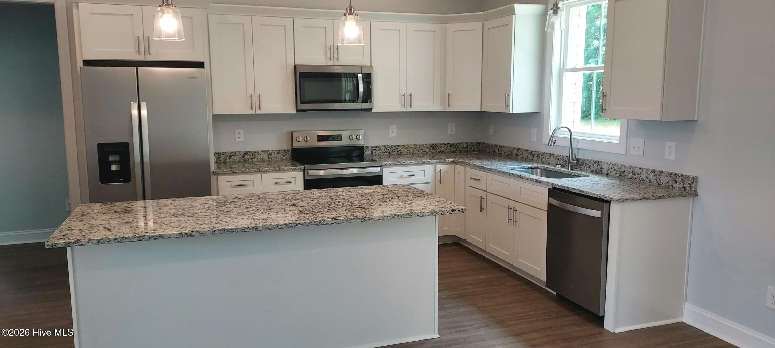 Single Family Residence at 114 Rolling Water Lane, Swansboro, NC 28584, photo 12 of 30