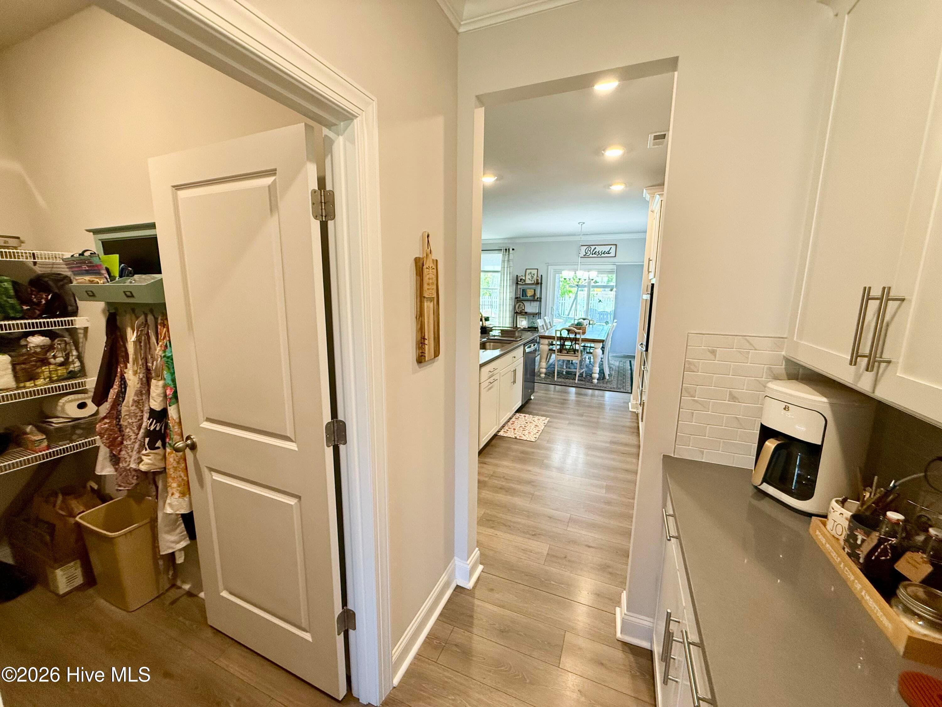 Pantry 2 - 5010 Spring Green Pass, New Bern, NC 28562