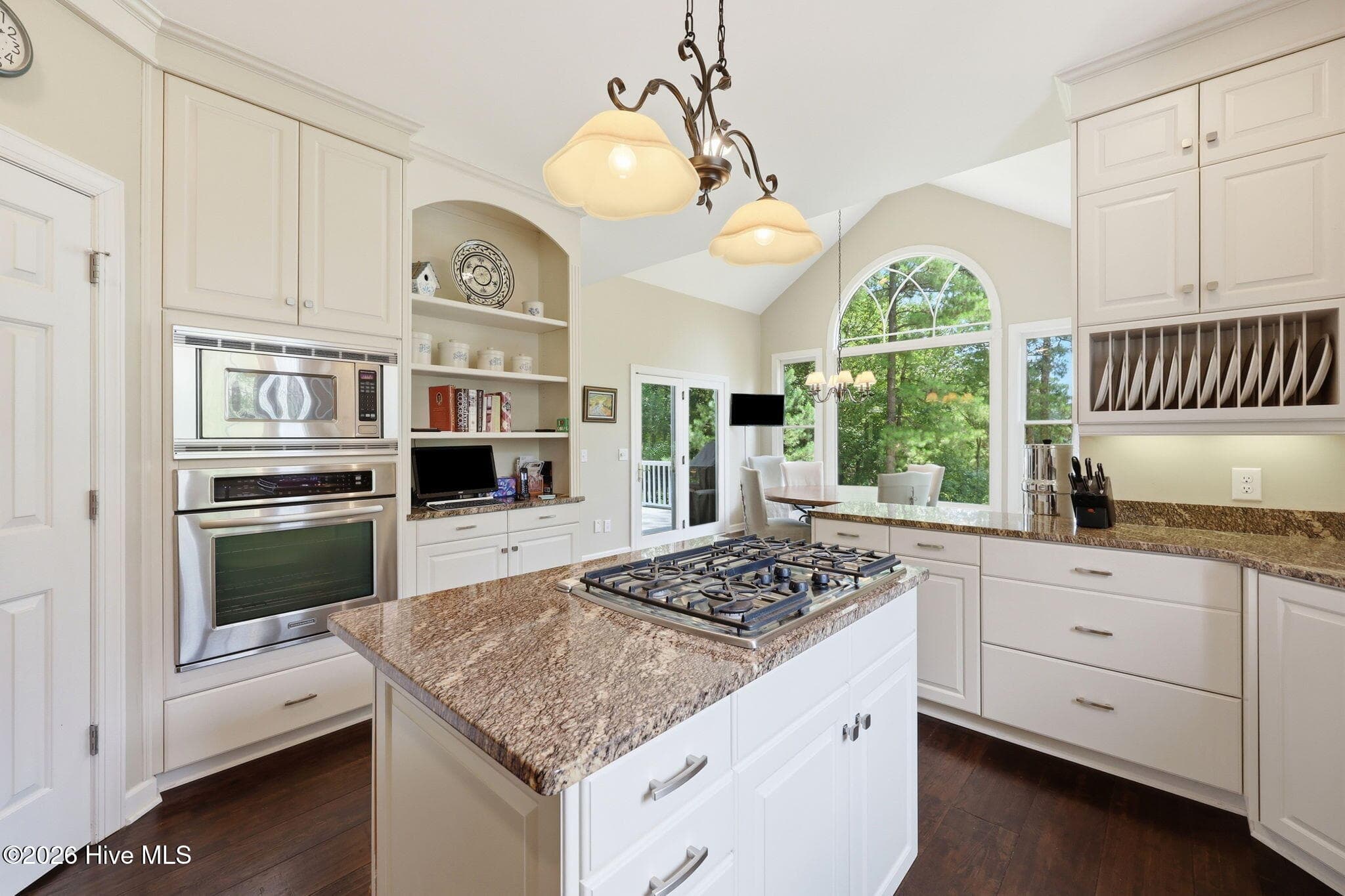 Single Family Residence at 83 Abbottsford Drive, Pinehurst, NC 28374, photo 11 of 50