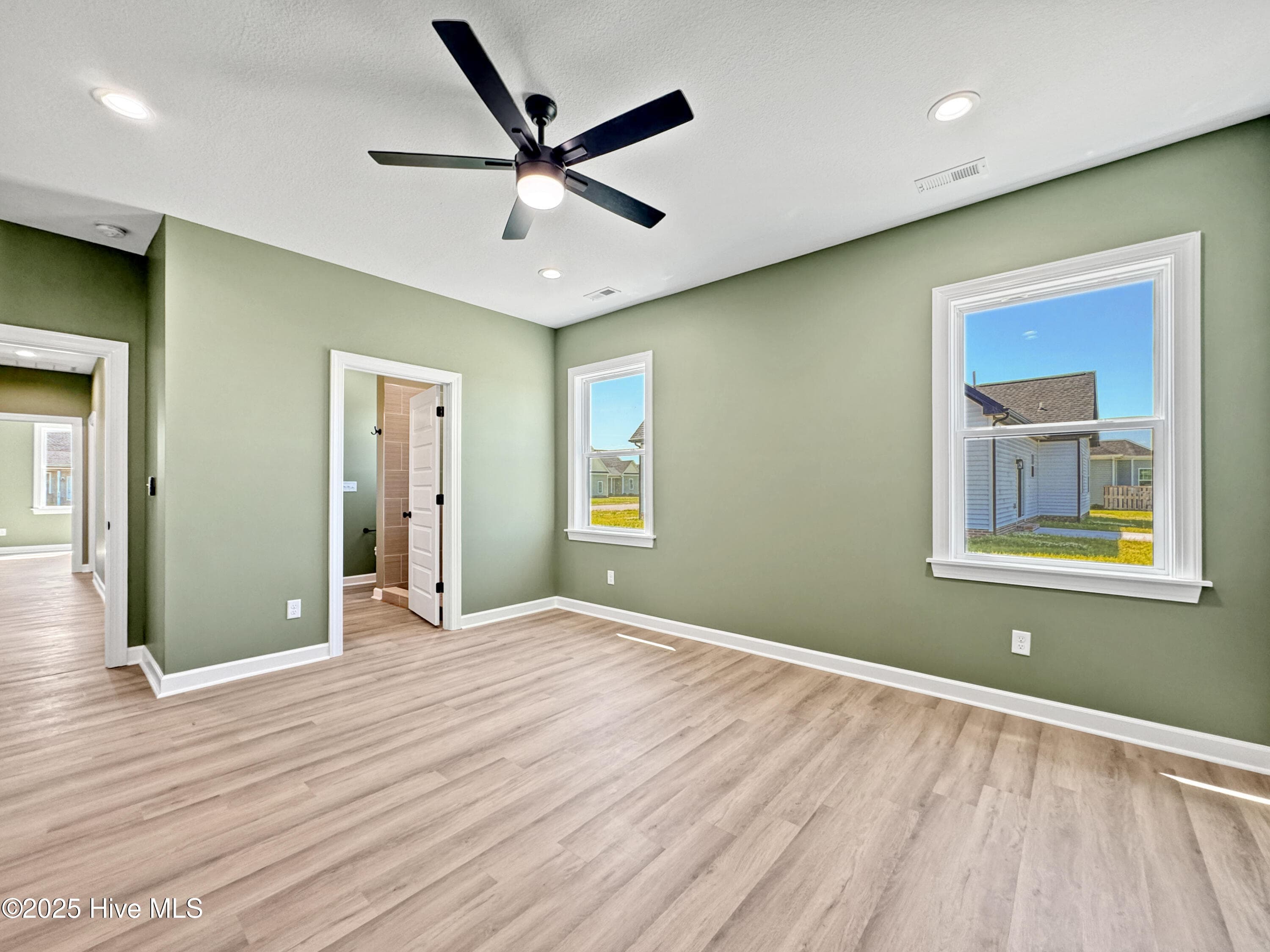 Single Family Residence at 2111 Staysail Drive, Elizabeth City, NC 27909, photo 20 of 31