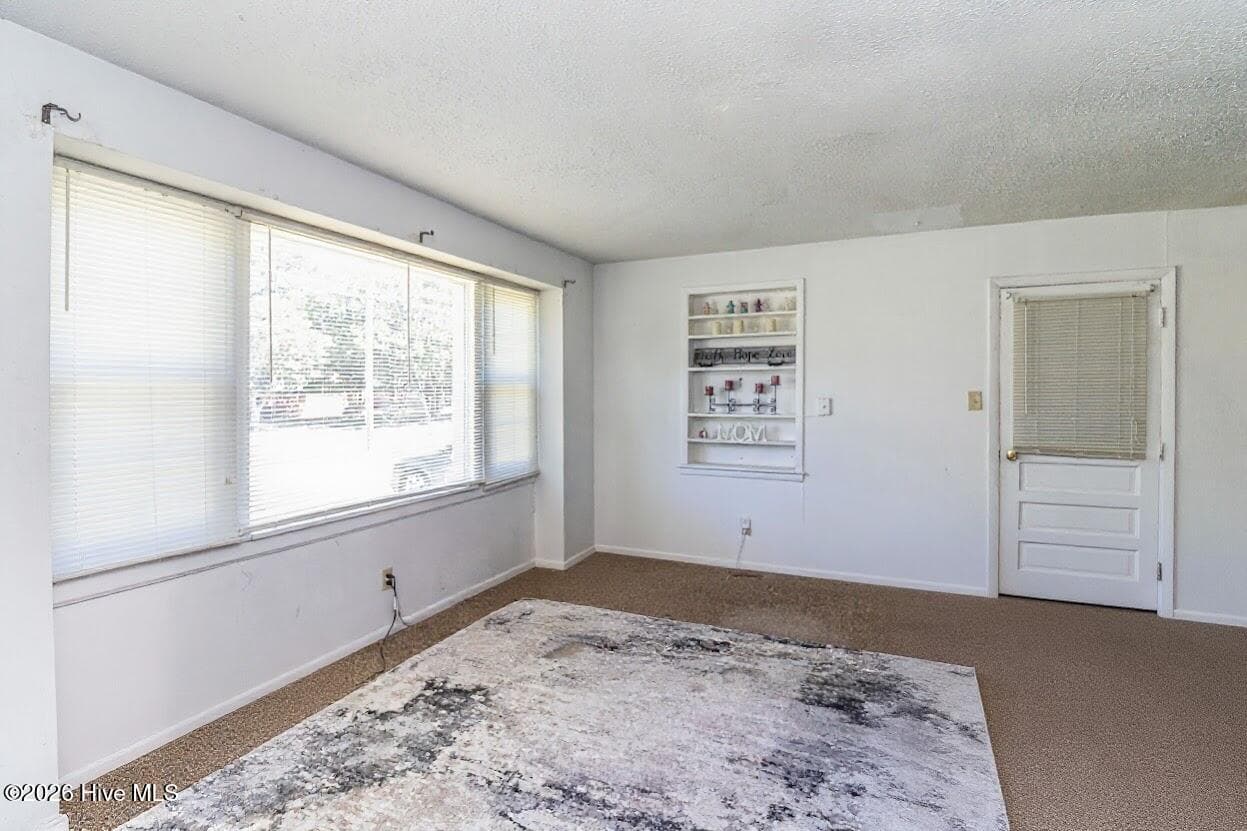 Single Family Residence at 302 Nelson Drive, Goldsboro, NC 27534, photo 5 of 38