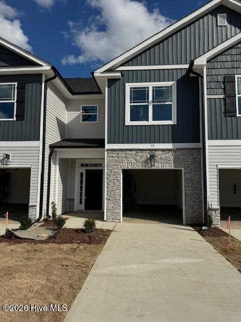 Townhouse at 25 Joyner Park Drive, Rocky Mount, NC 27803, photo 2 of 23