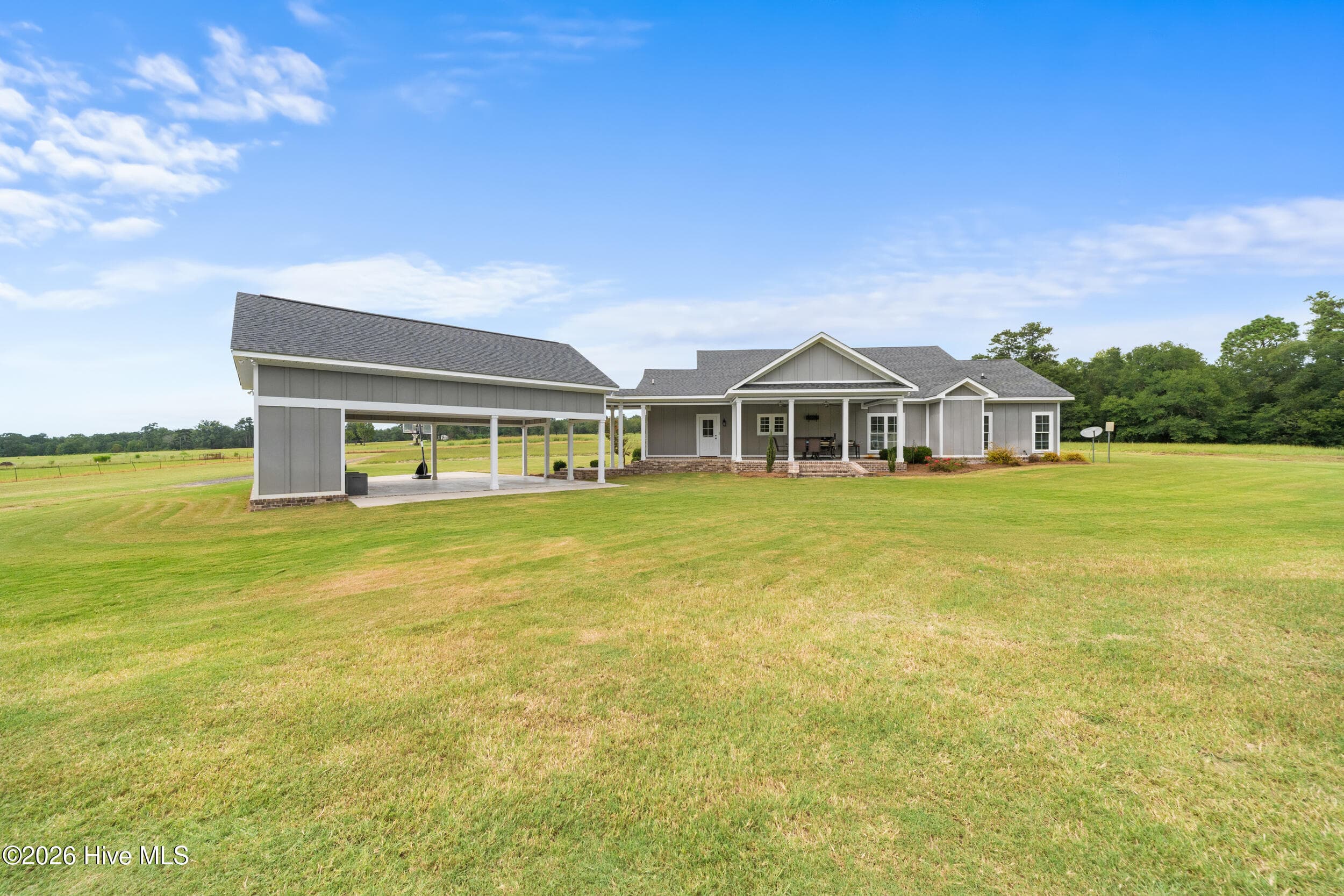 Single Family Residence at 3964 GA Hwy 17 S, Millen, GA 30442, photo 3 of 56