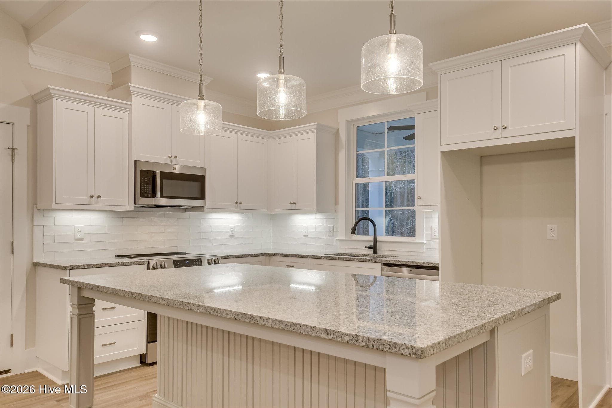 Single Family Residence at 409 Compass Point, McCormick, SC 29835, photo 11 of 24