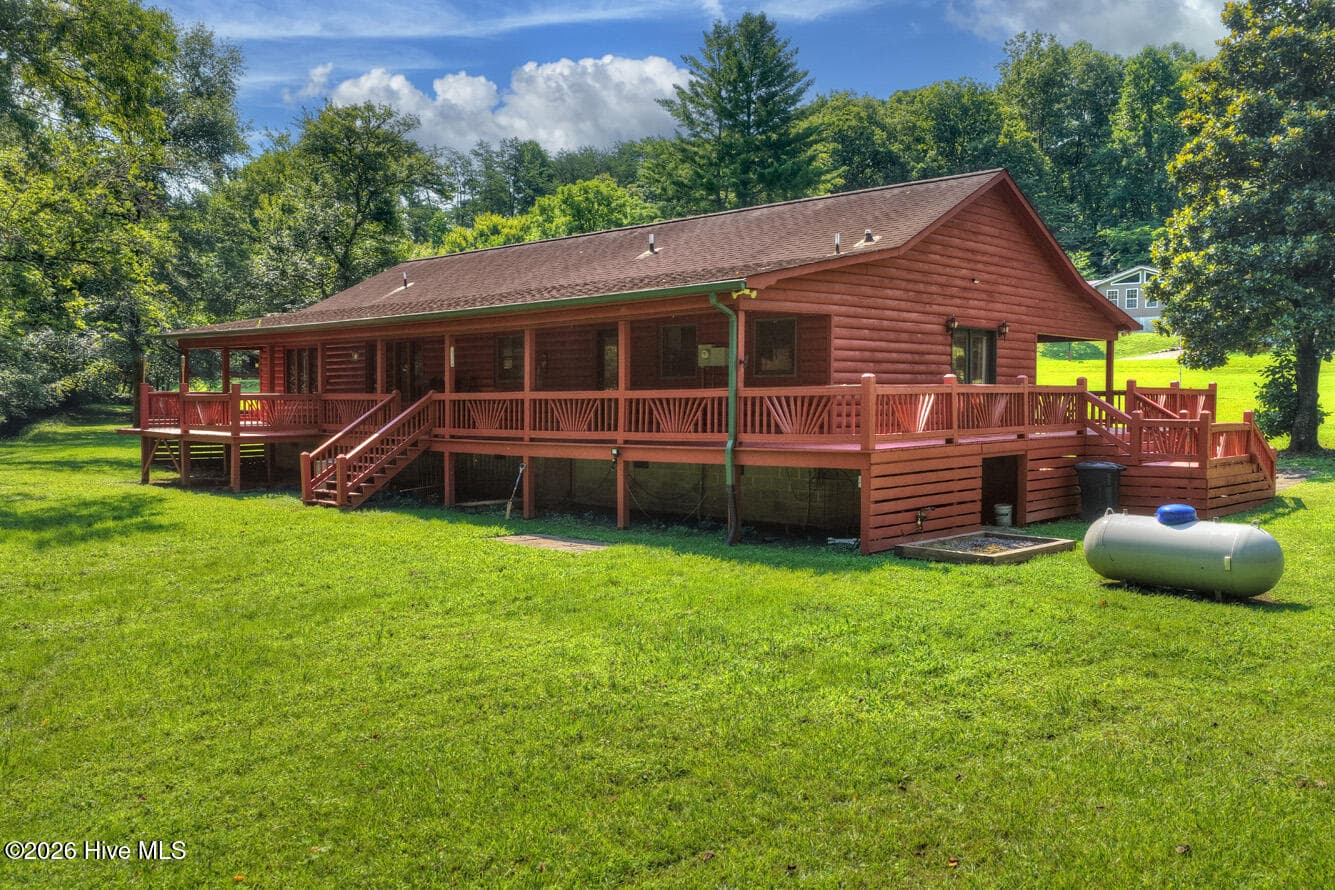 Single Family Residence at 1792 Wolfcreek Road, Murphy, NC 28906, photo 6 of 61