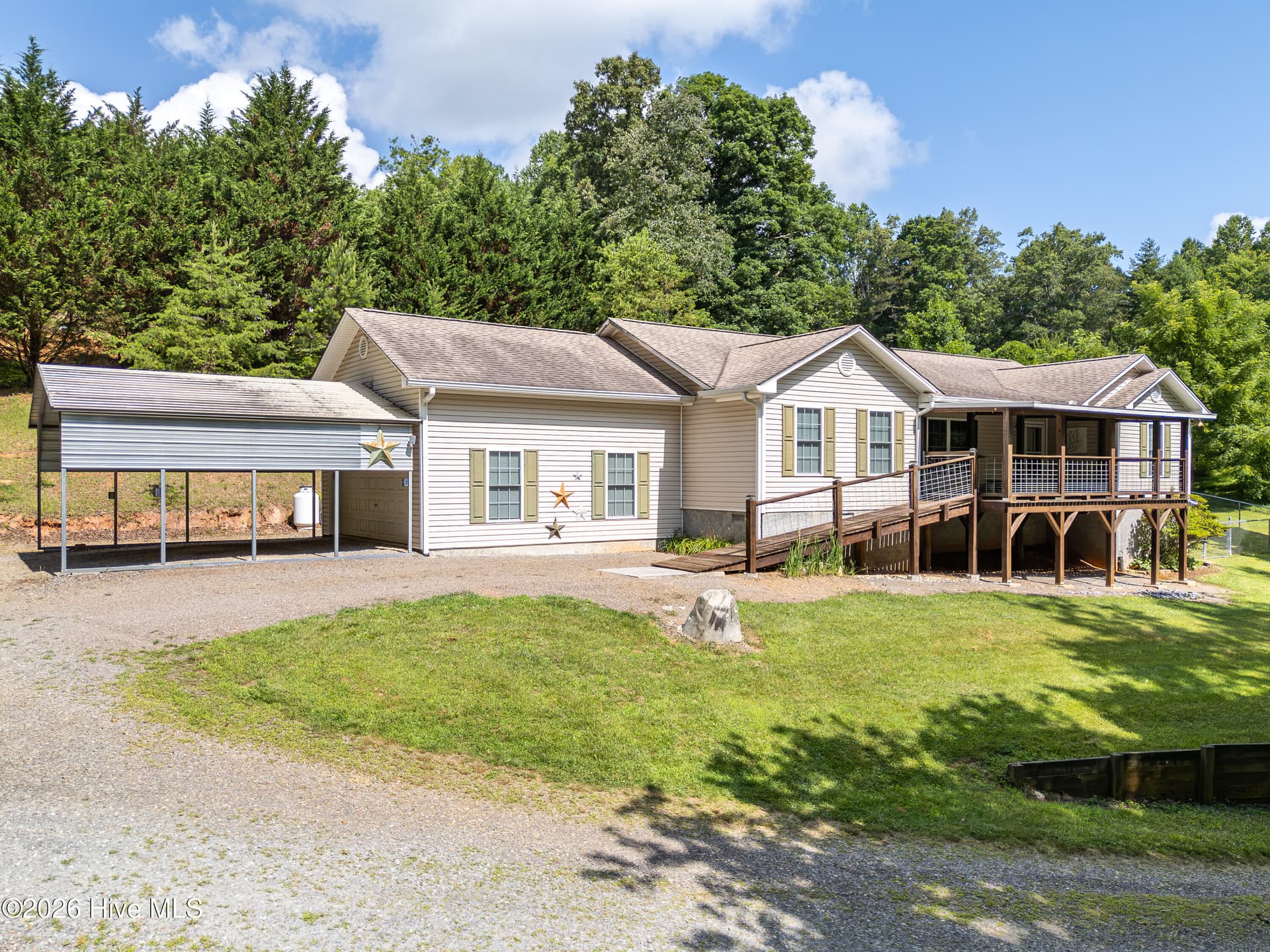 Single Family Residence at 168 Lilac Trail, Murphy, NC 28906, photo 2 of 60