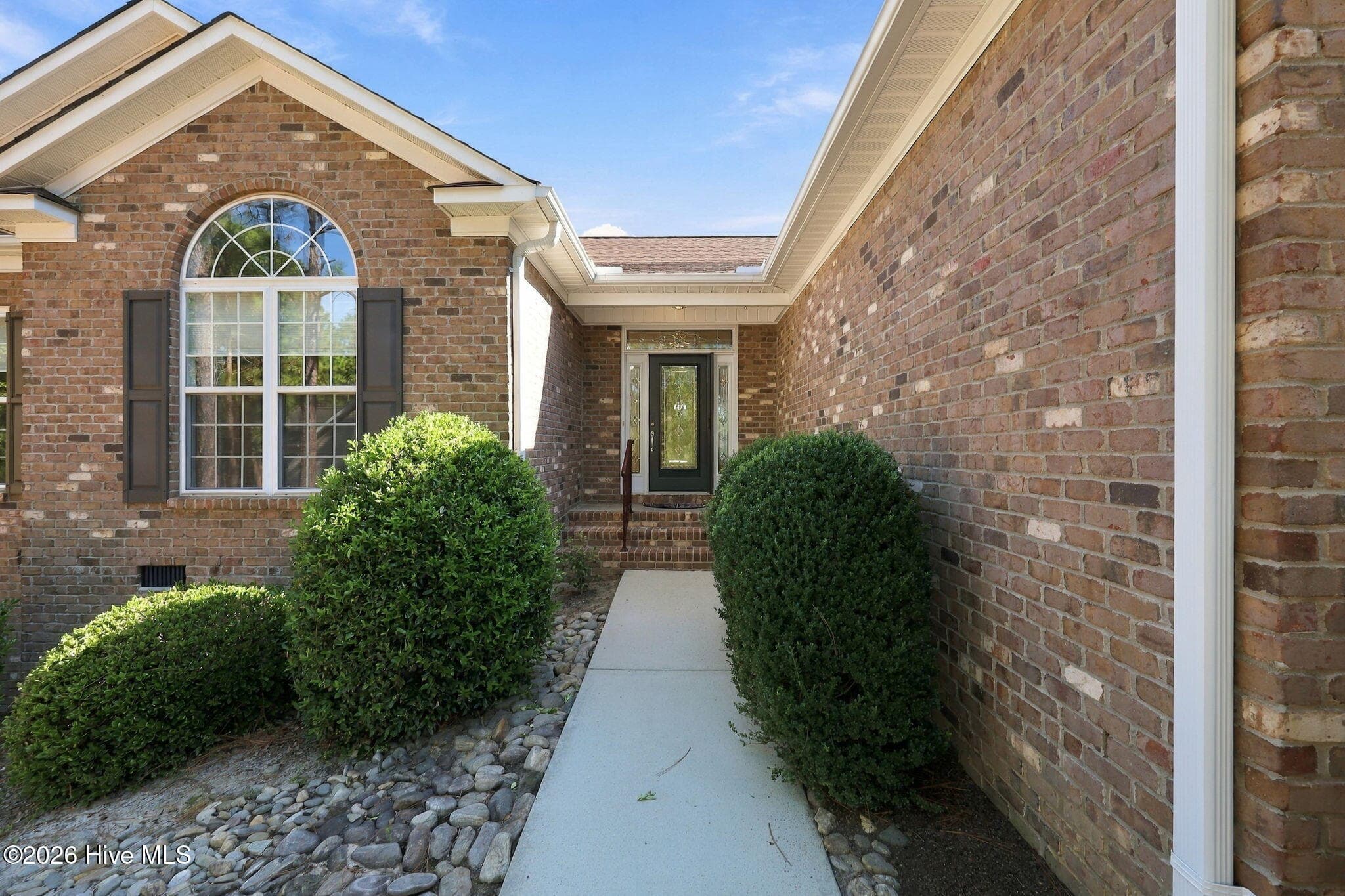 Single Family Residence at 3 Wake Court, Pinehurst, NC 28374, photo 2 of 42