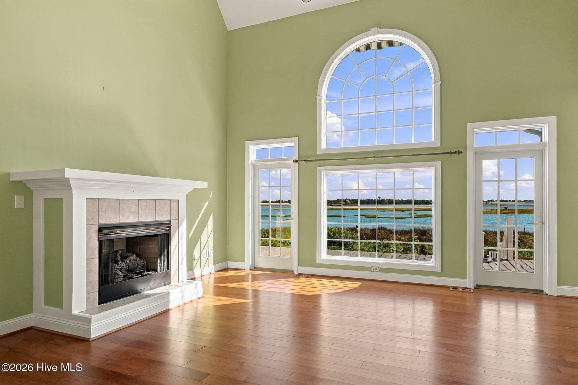living room views galore - 105 Magens Court W, Cedar Point, NC 28584