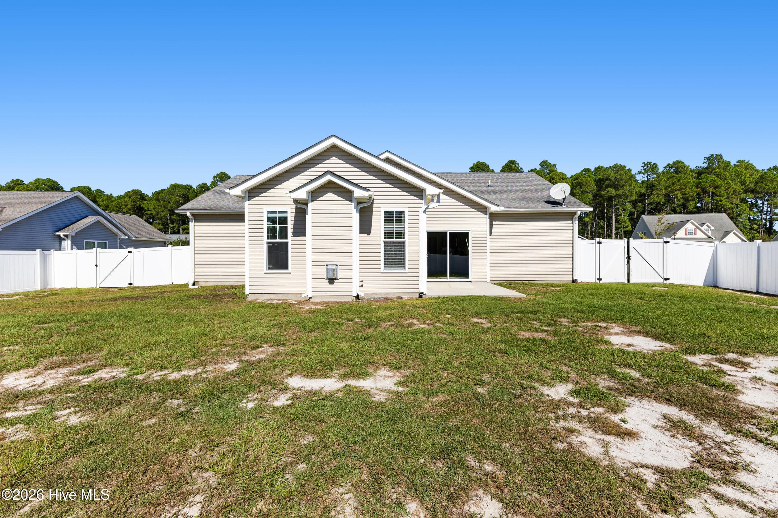 Single Family Residence at 7 Edinburgh Drive, Shallotte, NC 28470, photo 28 of 30