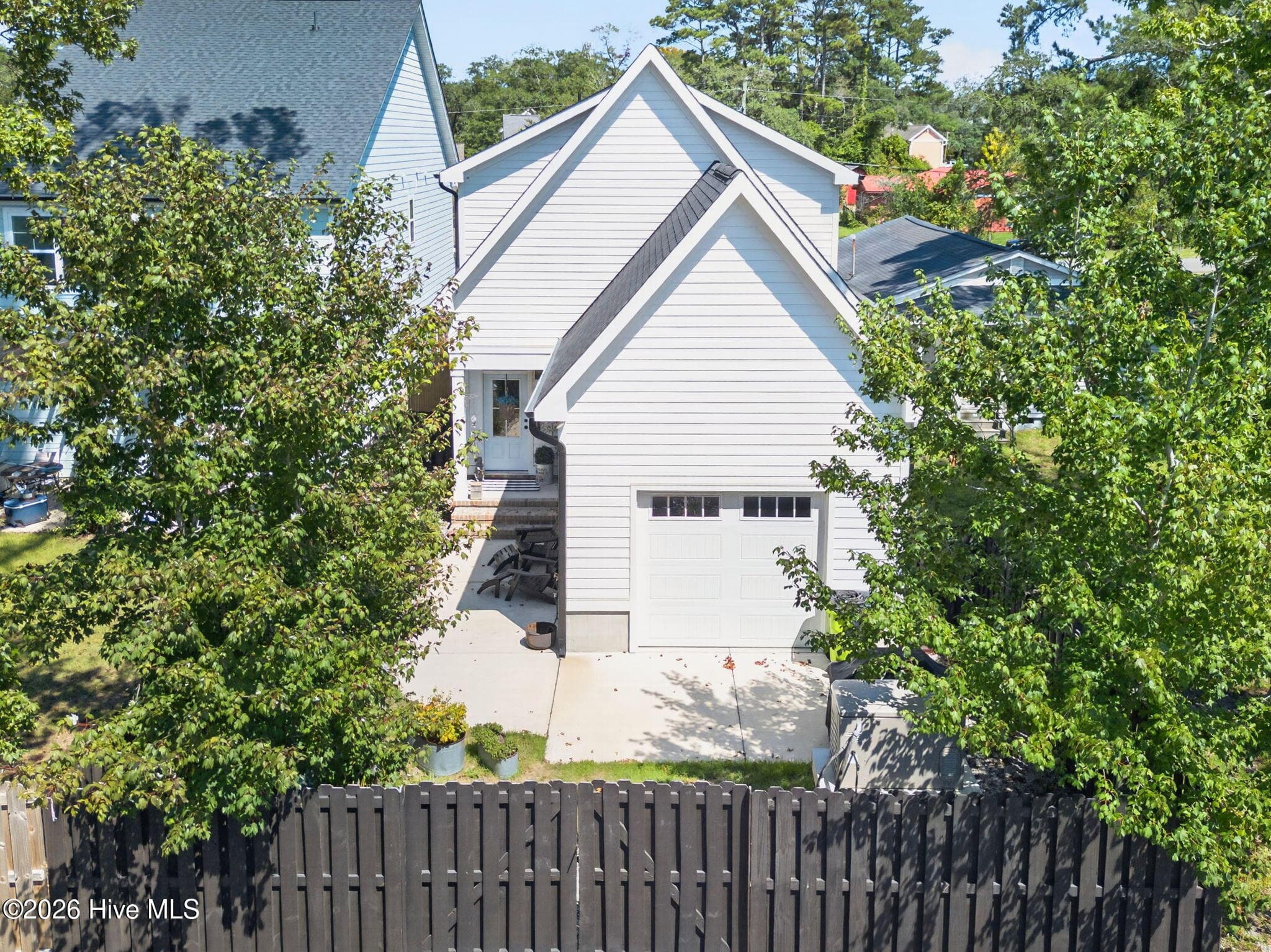 Single Family Residence at 1107 N Caswell Avenue, Southport, NC 28461, photo 54 of 72