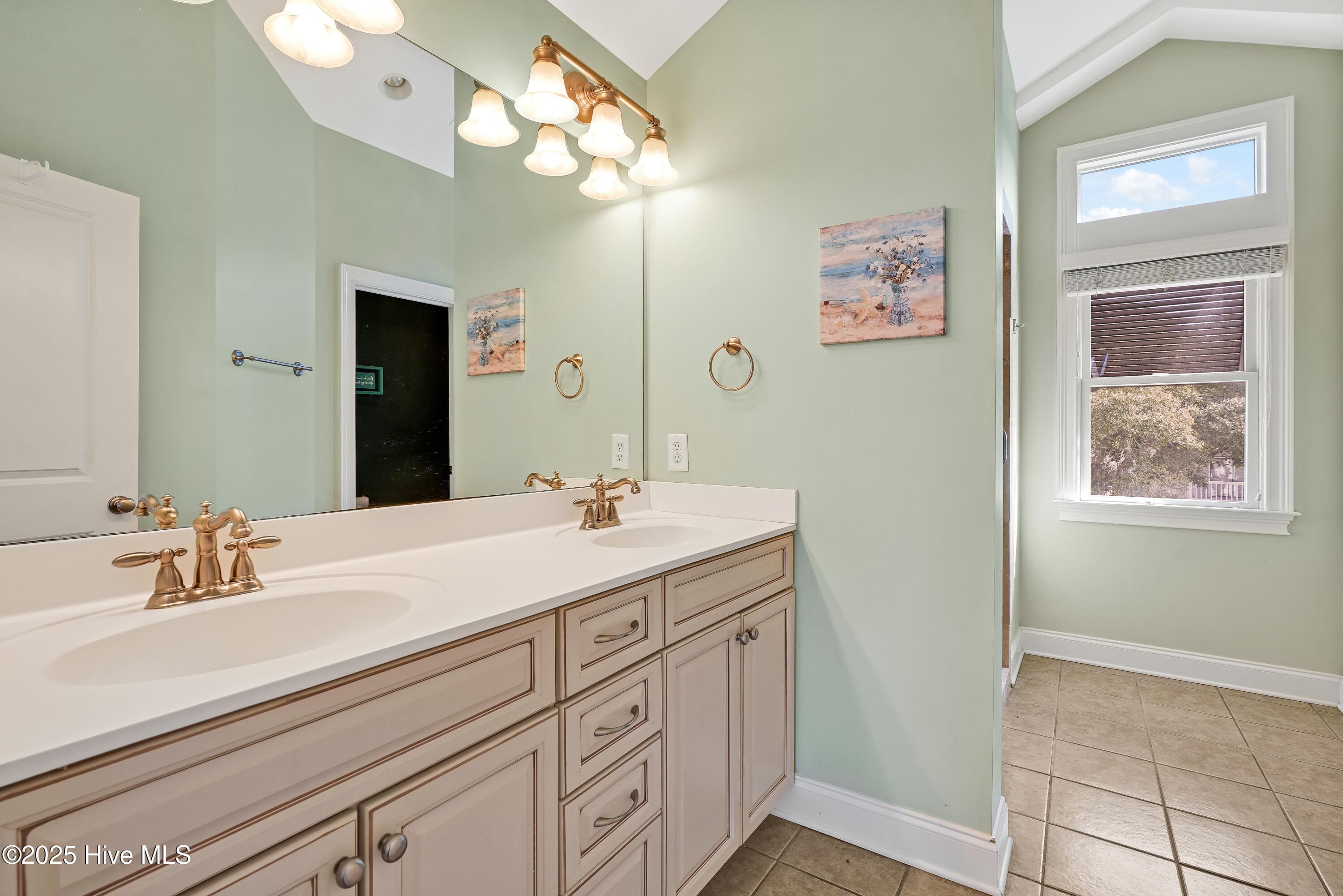 Single Family Residence at 103 SE 74th Street, Oak Island, NC 28465, photo 15 of 41