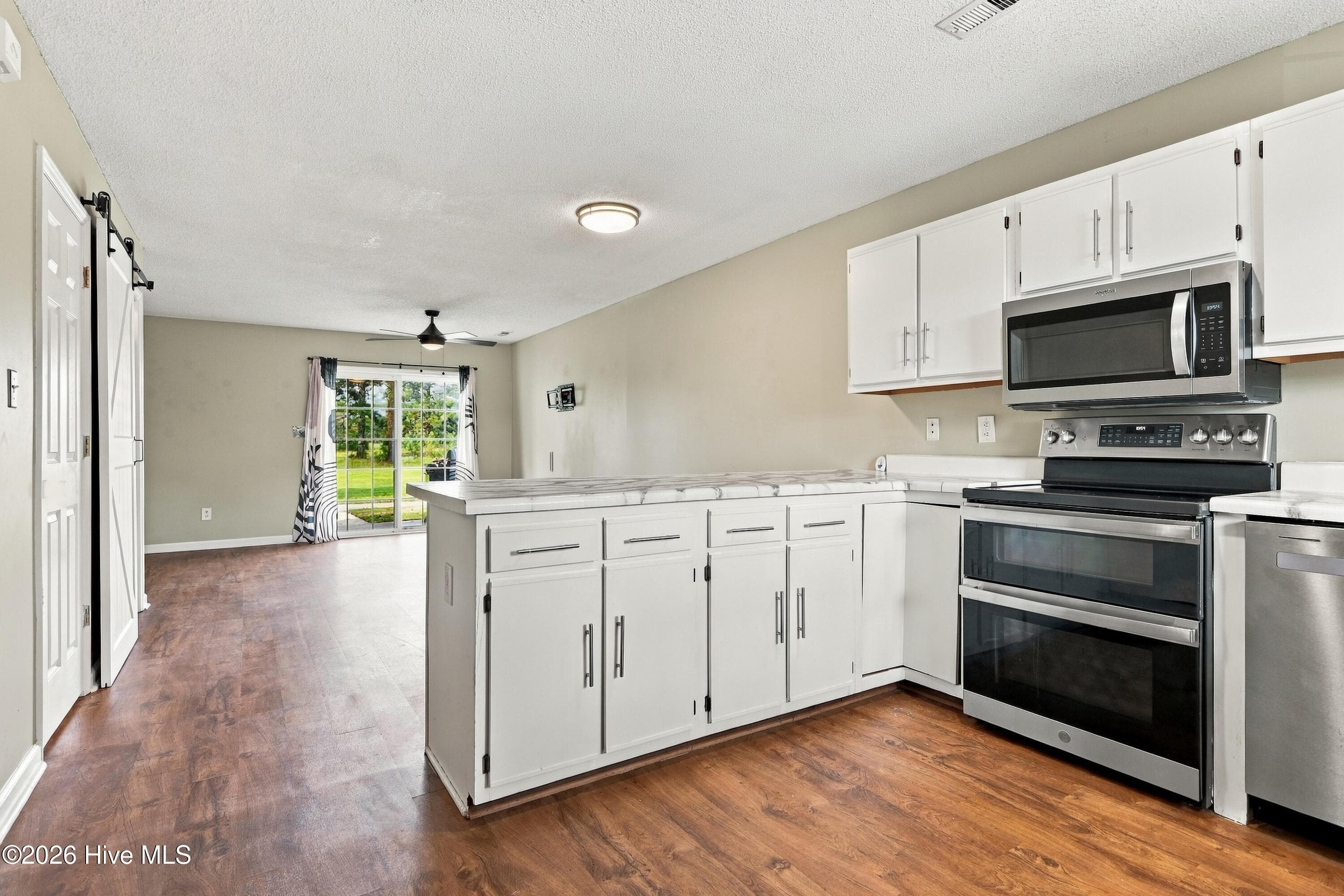 Townhouse at 601 Pelletier Loop Road G41, Swansboro, NC 28584, photo 15 of 40