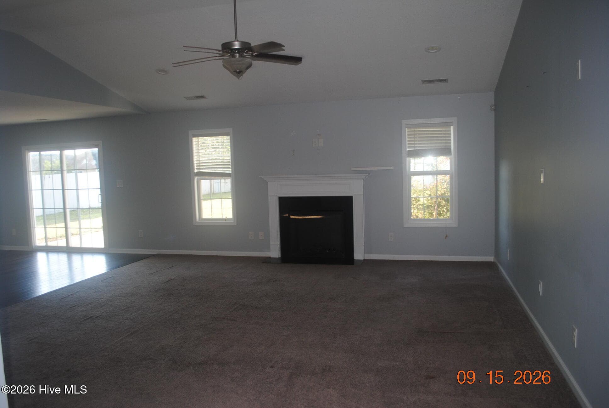 Single Family Residence at 505 Duet Court, Richlands, NC 28574, photo 5 of 20