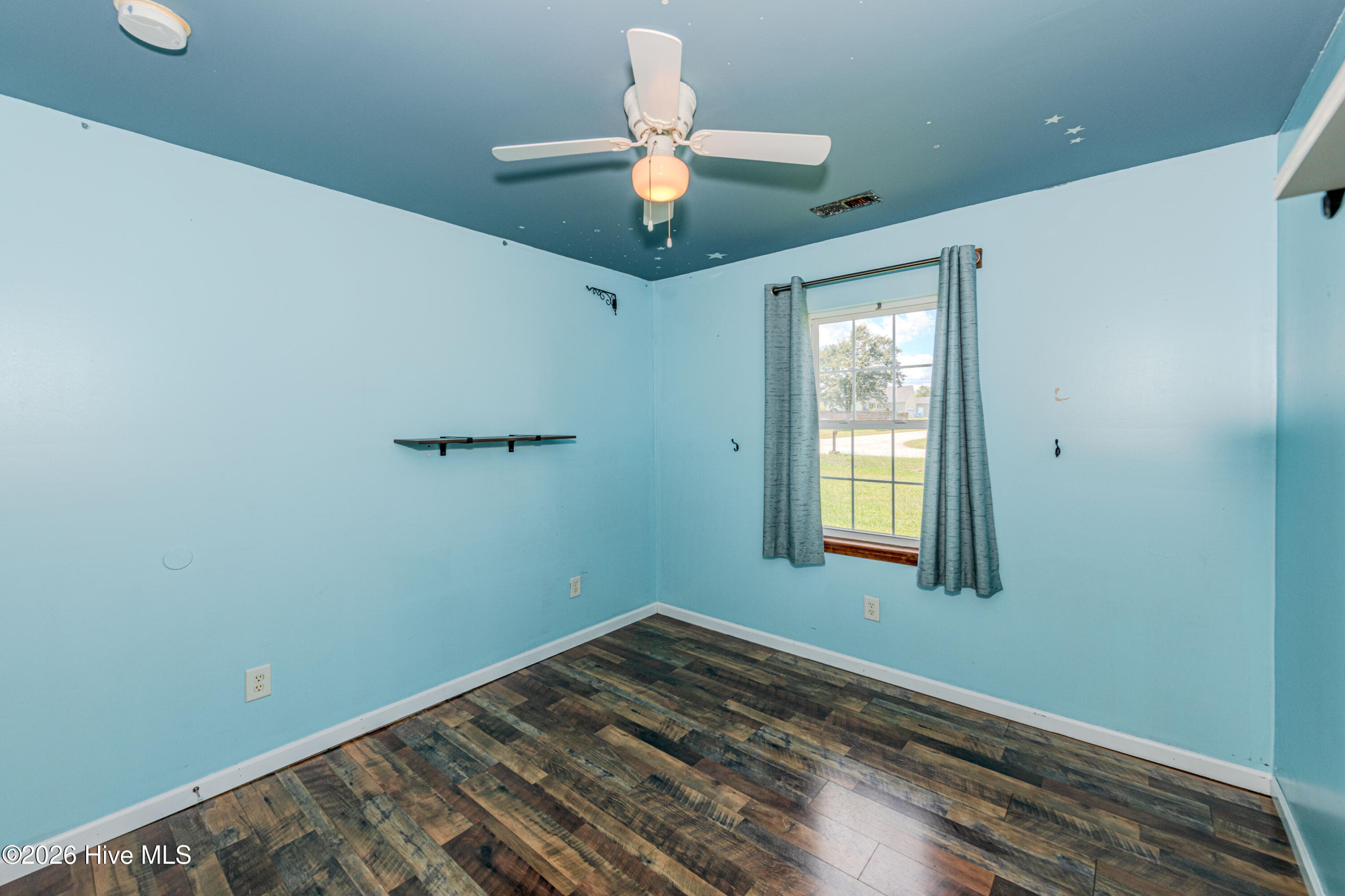 Single Family Residence at 106 Linden Road, Richlands, NC 28574, photo 33 of 124
