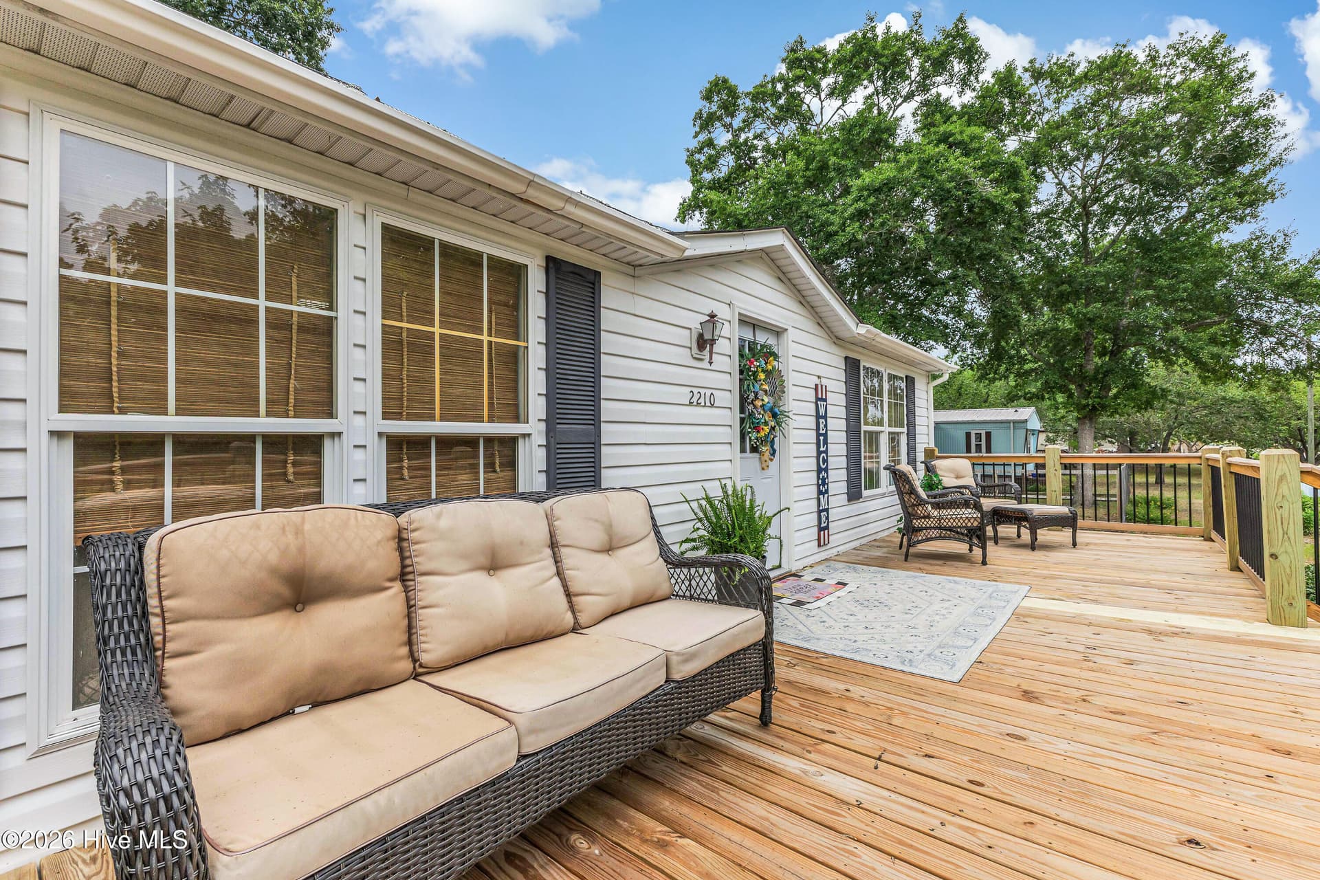 Manufactured Home at 2210 Forest Drive SW, Supply, NC 28462, photo 3 of 41