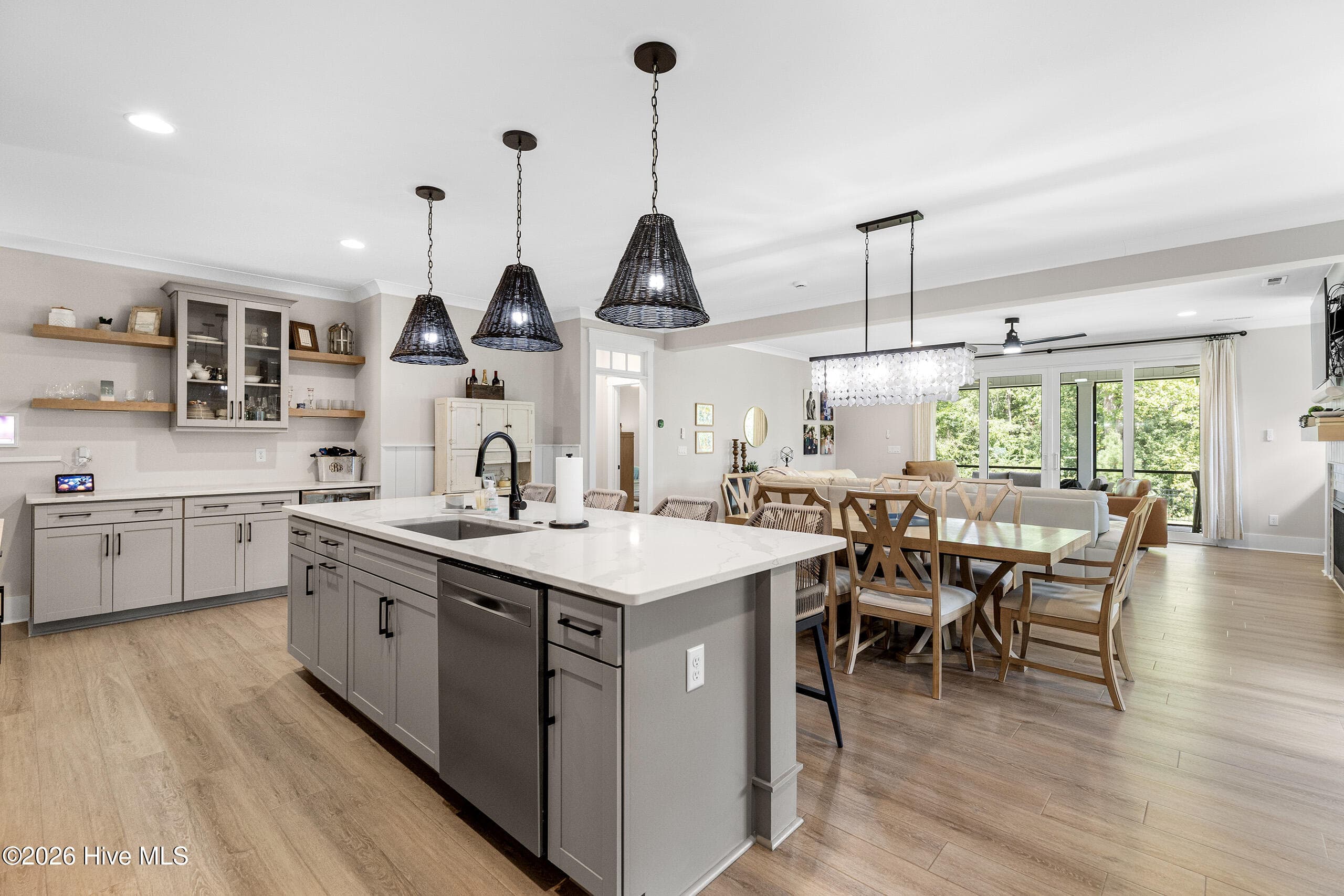 Single Family Residence at 2520 Lakeside Circle, Wilmington, NC 28401, photo 16 of 79