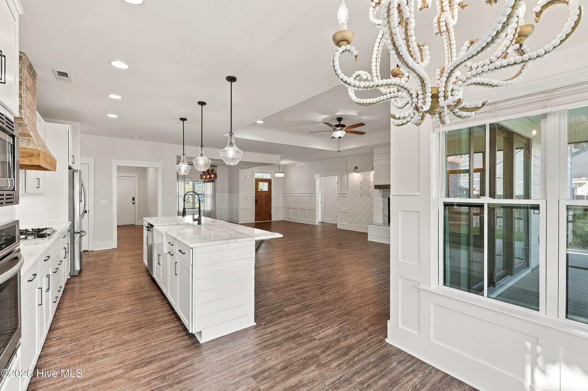Breakfast Nook, Kitchen and Living Area - 11 Lemongrass Court, Hampstead, NC 28443