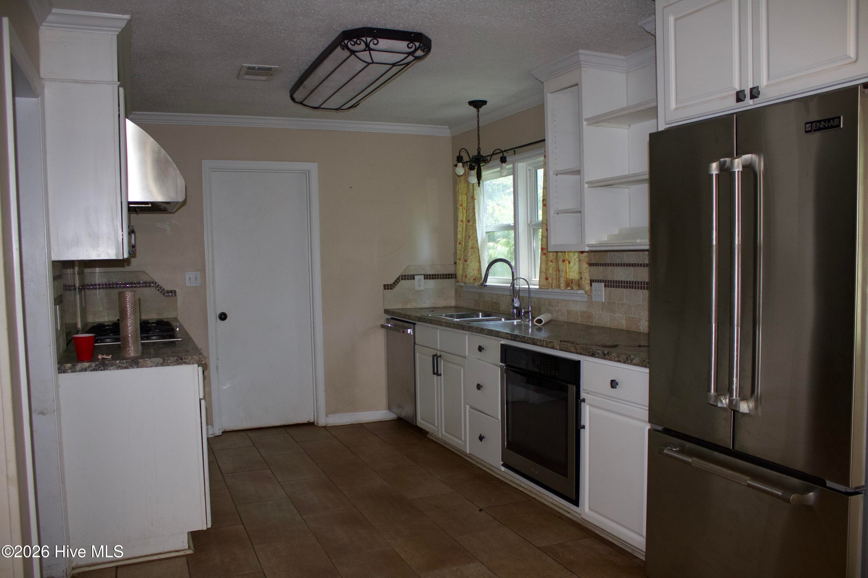 Single Family Residence at 418 Goldfinch Drive, Augusta, GA 30907, photo 3 of 16