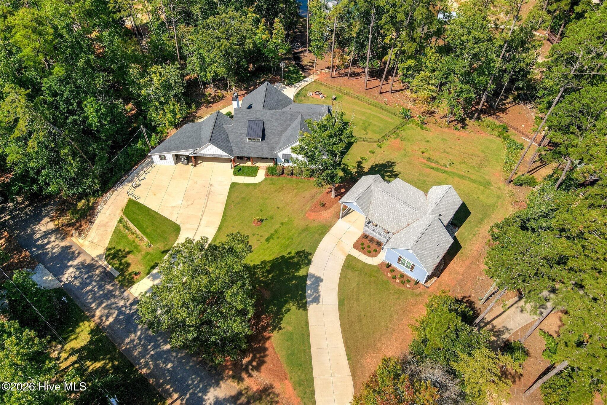 Single Family Residence at 138 State Road S-33-650, Modoc, SC 29838, photo 11 of 89