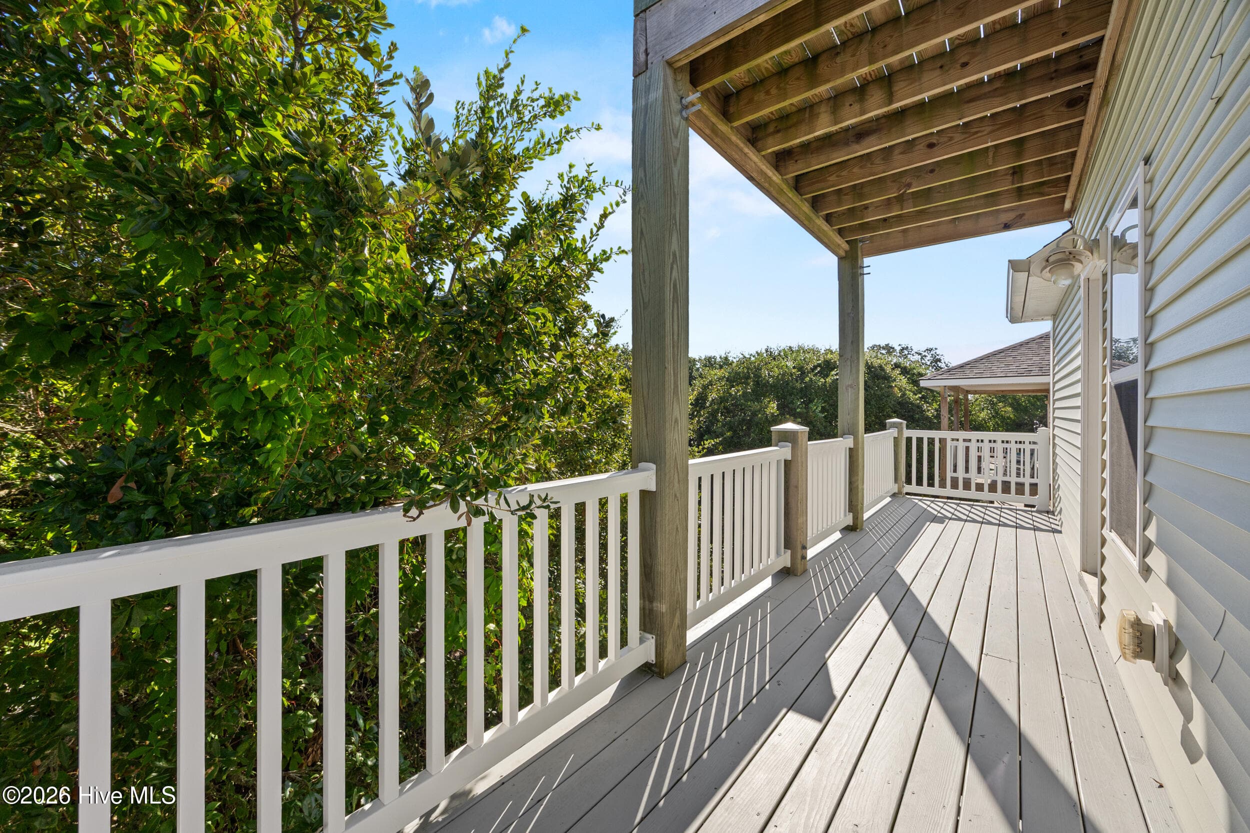 Single Family Residence at 122 Atkinson Road, Surf City, NC 28445, photo 46 of 90
