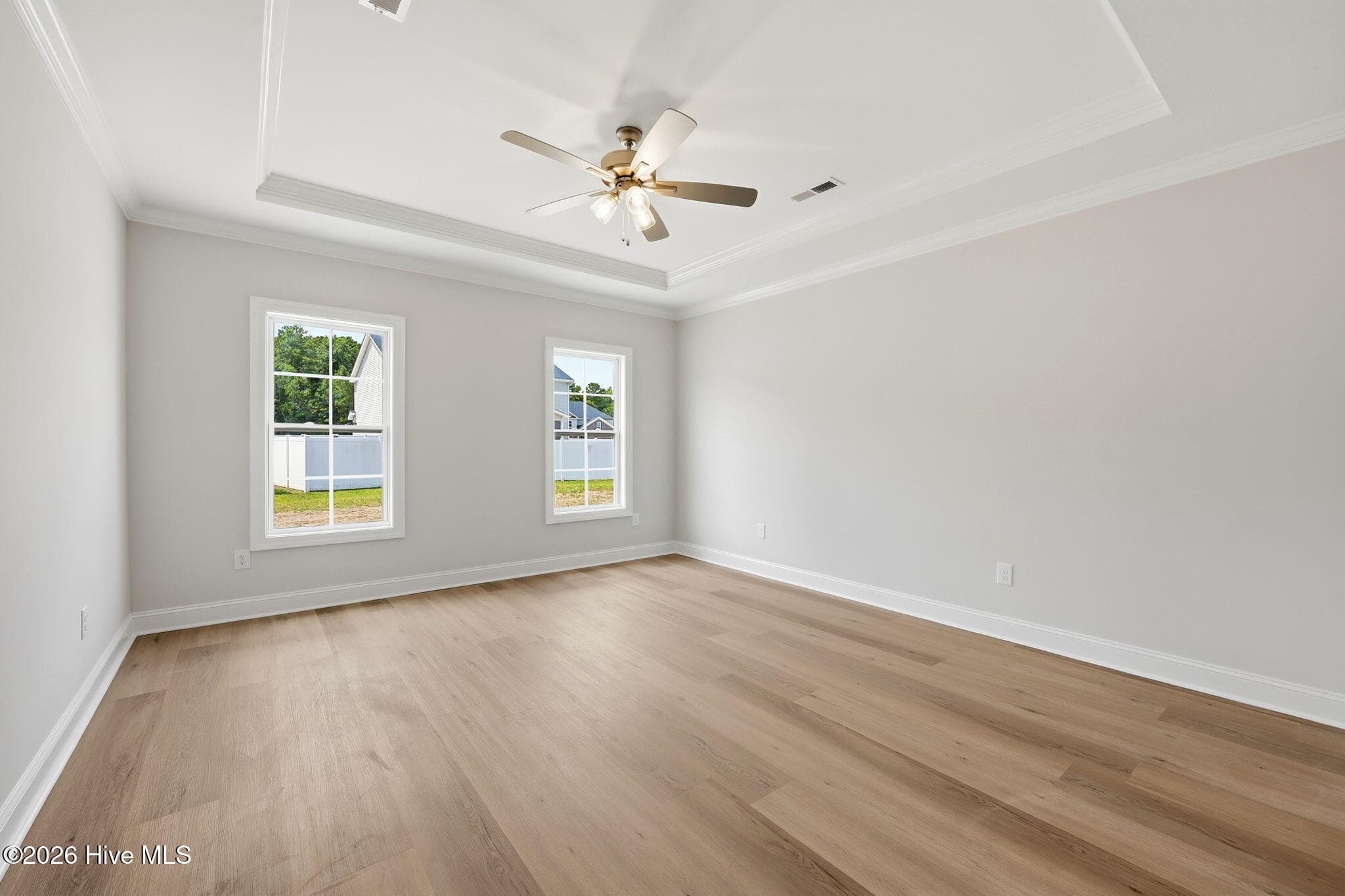 owner suite, downstairs. - 1005 Finn Court, Greenville, NC 27834