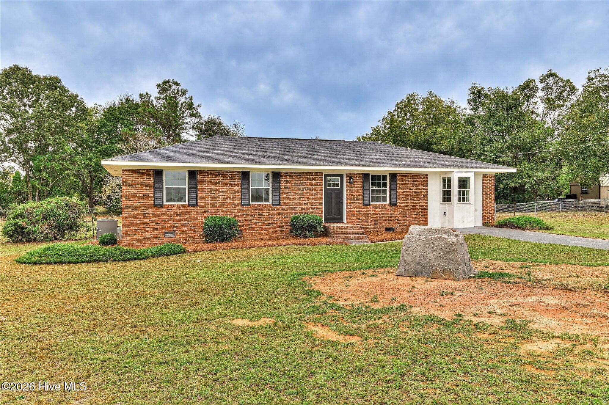 Single Family Residence at 2249 Old Milledgeville Road, Thomson, GA 30824, photo 2 of 37