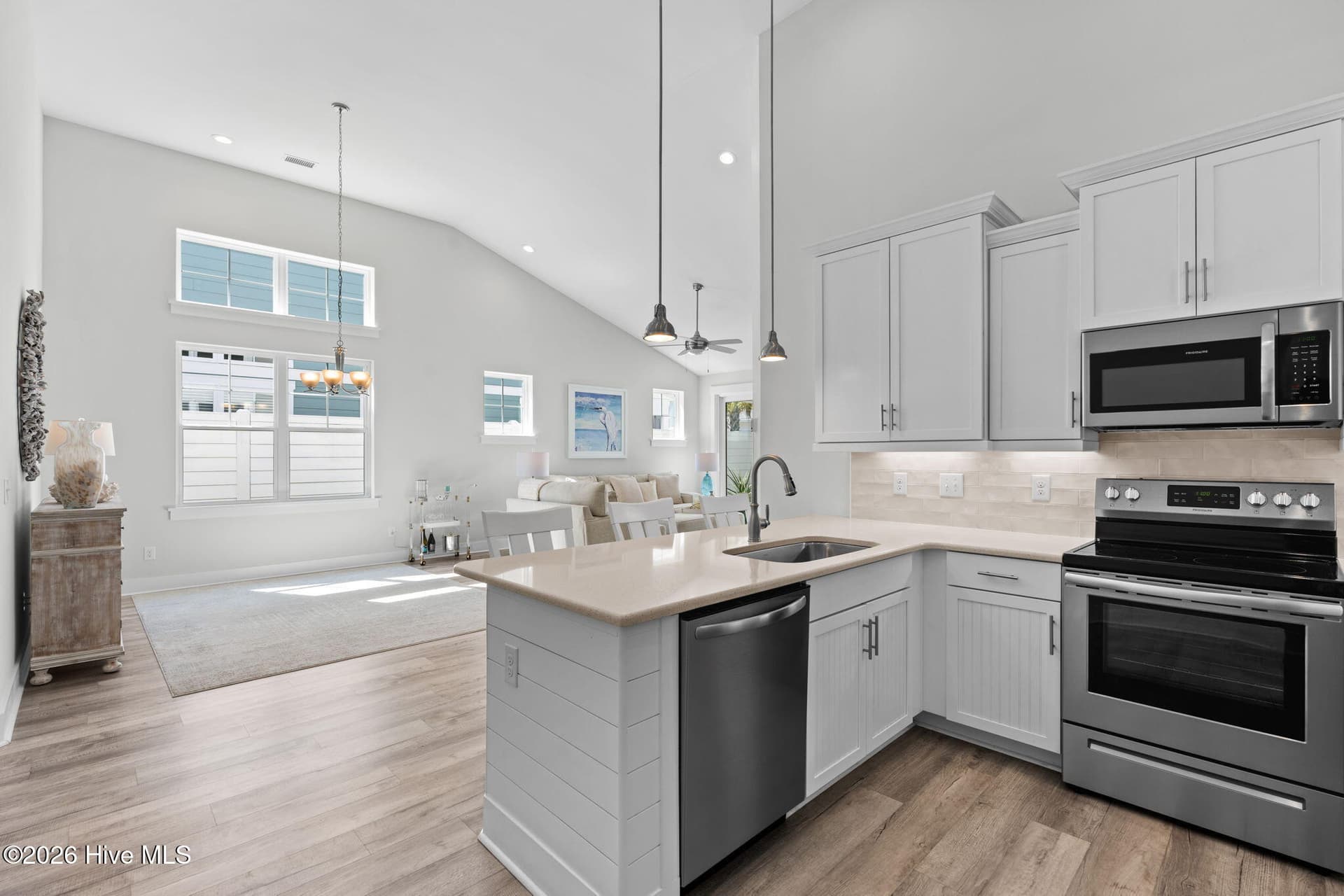 Single Family Residence at 2113 Manor Parc Drive, Calabash, NC 28467, photo 16 of 79