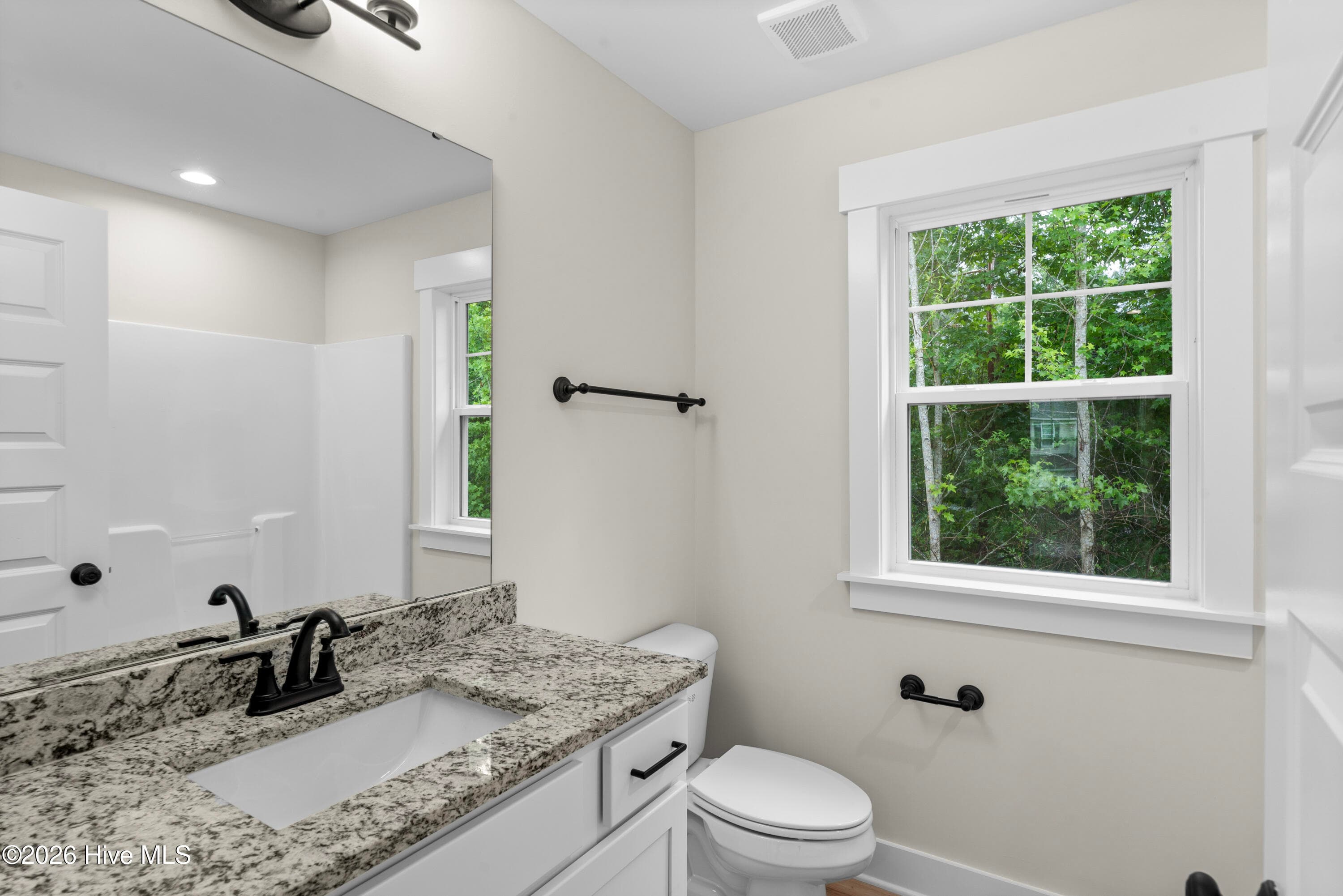 Single Family Residence at 400 Stone Hawk Lane, New Bern, NC 28560, photo 65 of 110