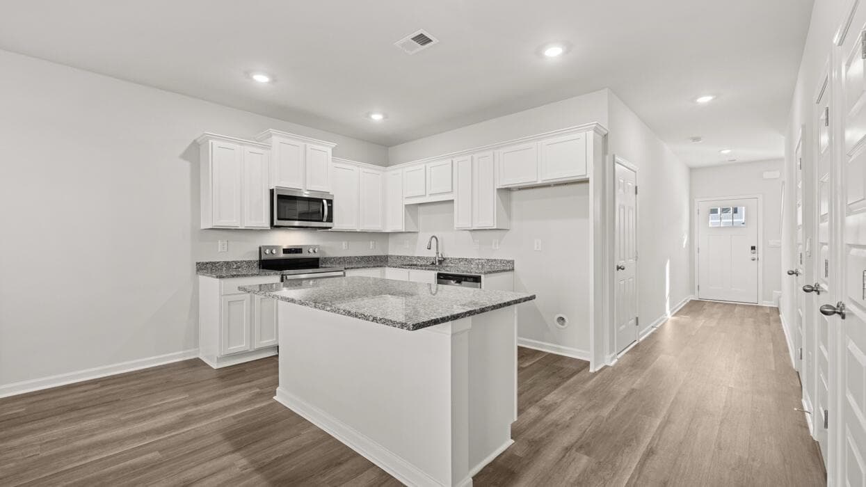 Townhouse at 1293 Bent Water Circle, Grovetown, GA 30813, photo 5 of 45