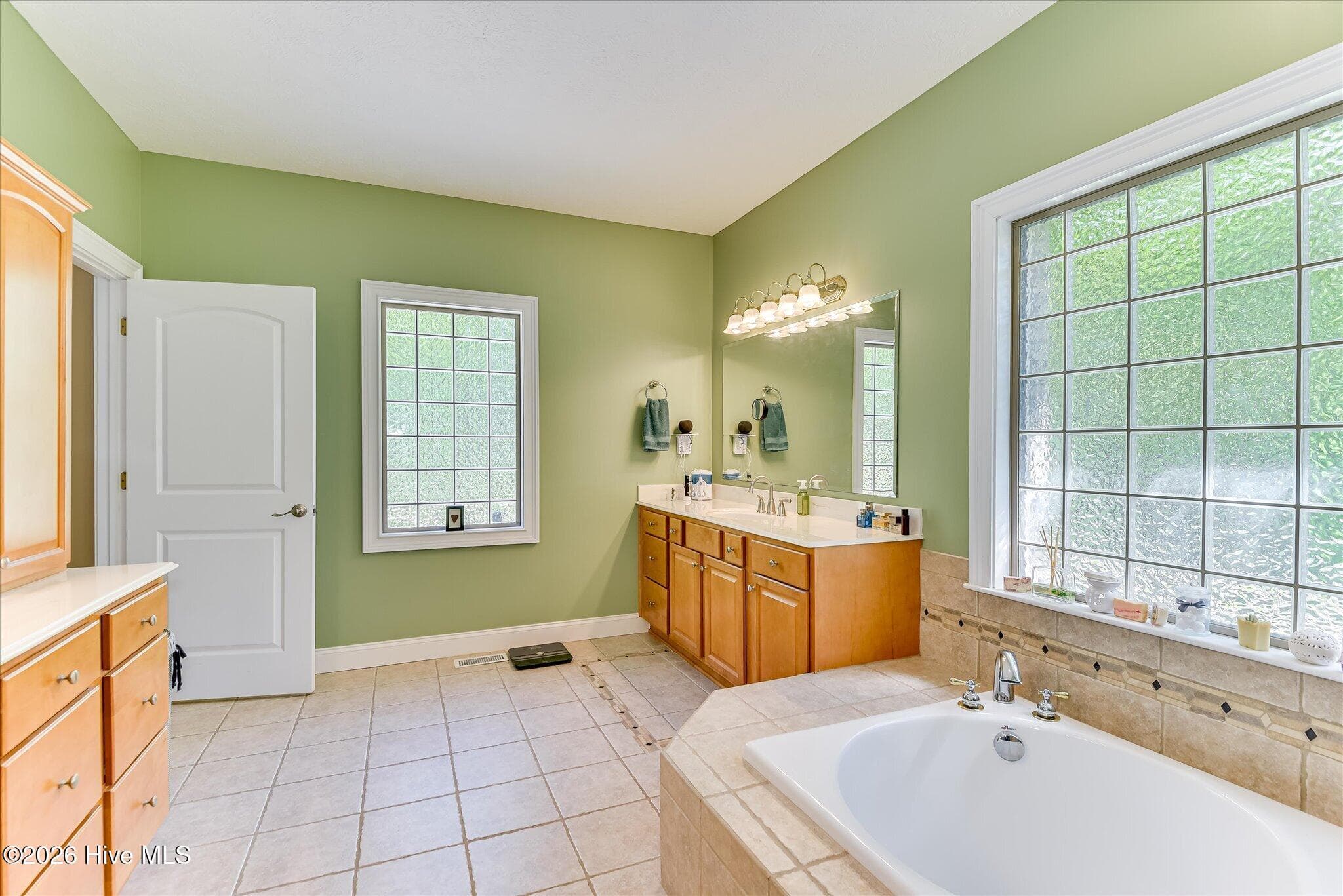 Single Family Residence at 253 Eutaw Springs Trail, North Augusta, SC 29860, photo 25 of 71