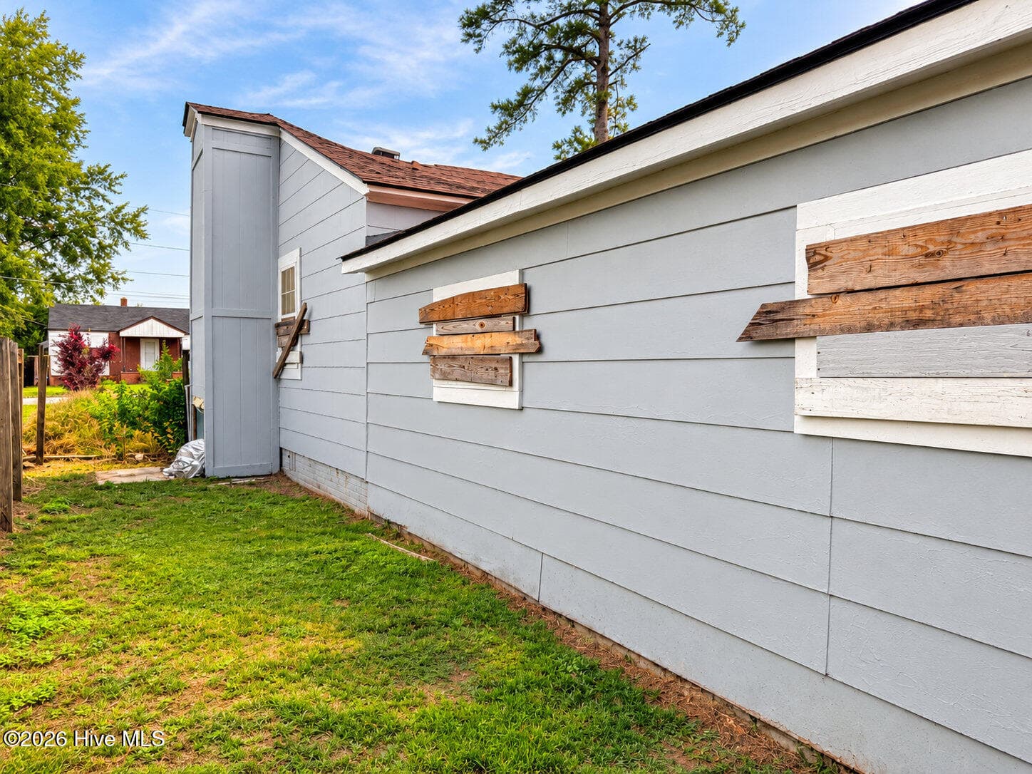 Single Family Residence at 2121 Lake Avenue, Augusta, GA 30904, photo 5 of 9