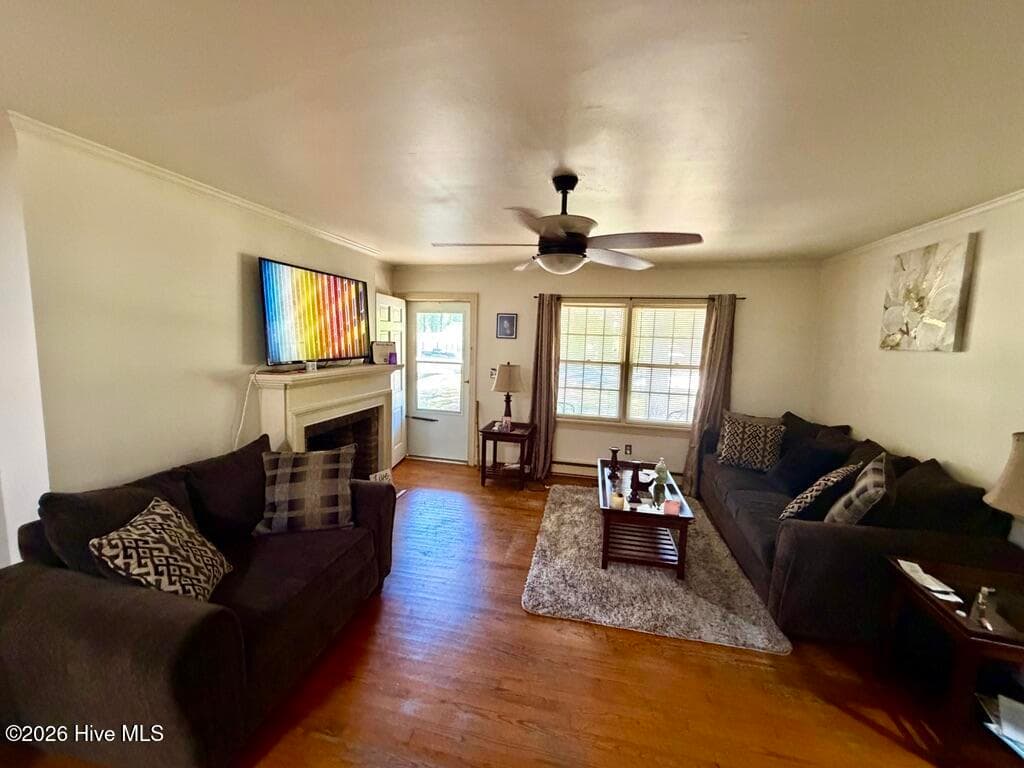 Duplex at 1014 W Main Street, Williamston, NC 27892, photo 4 of 24