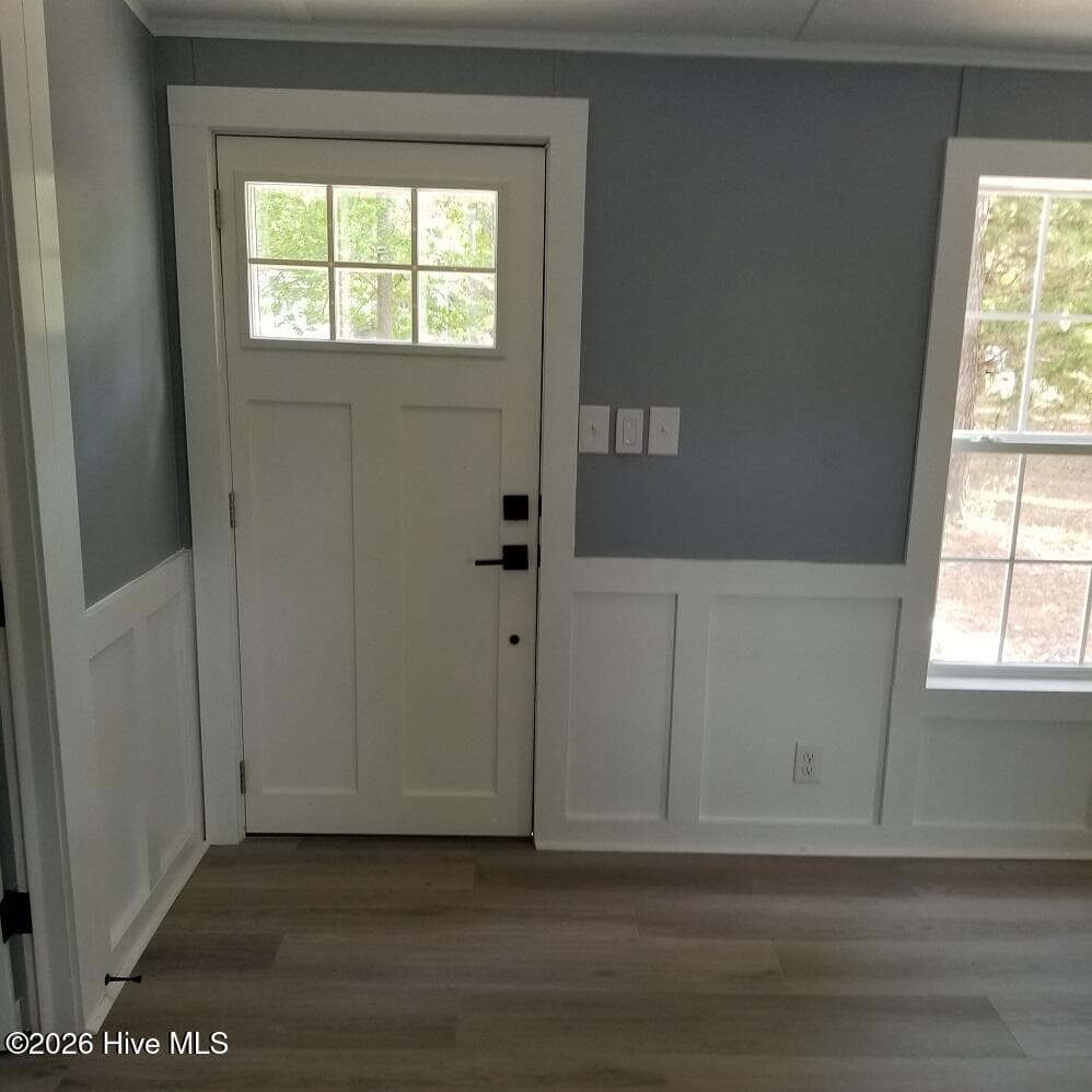 Manufactured Home at 232 Lake Drive SW, Supply, NC 28462, photo 5 of 36