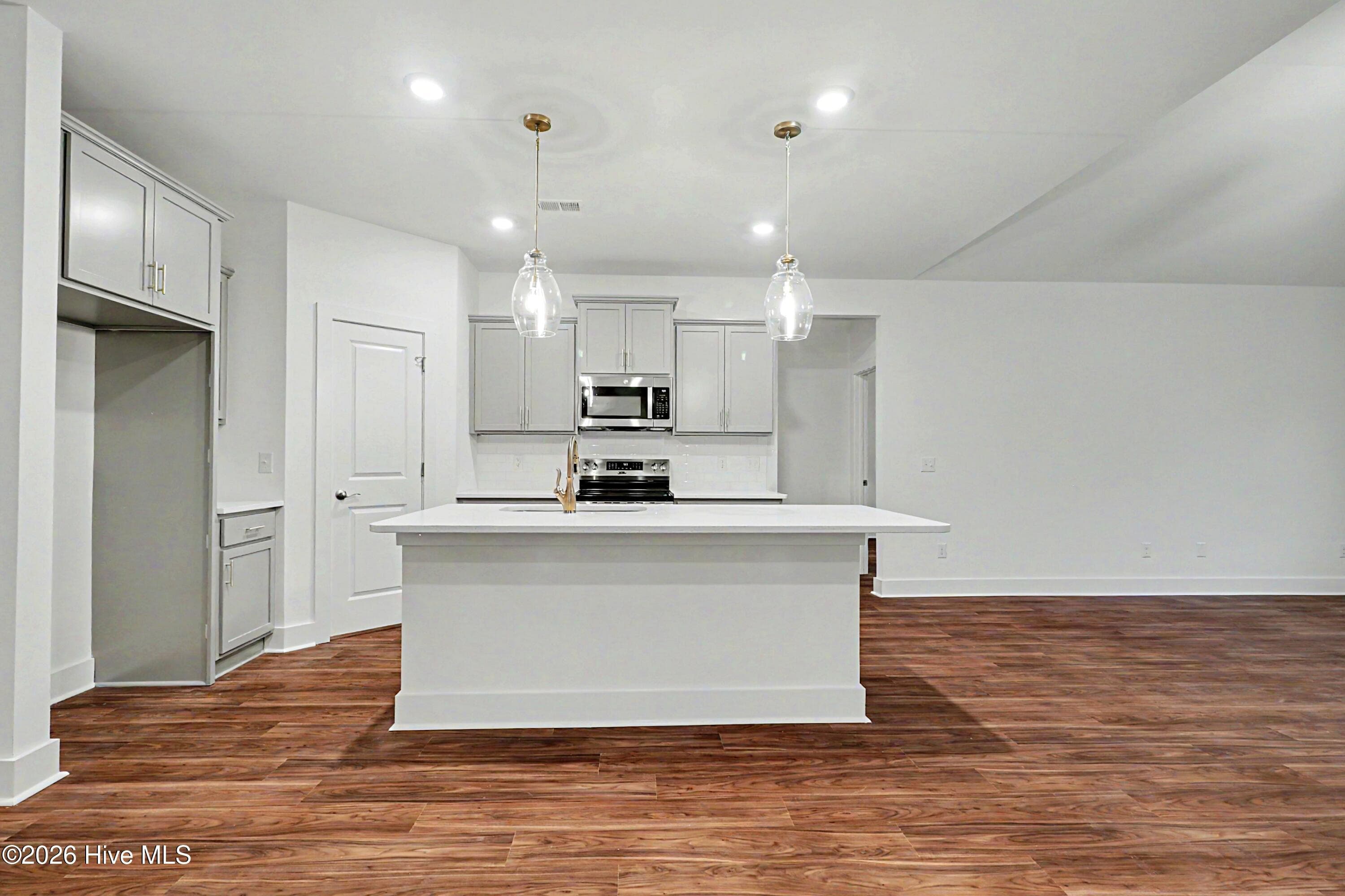 Single Family Residence at 2114 Cregan Cove SW (Lot 3), Ocean Isle Beach, NC 28469, photo 11 of 27
