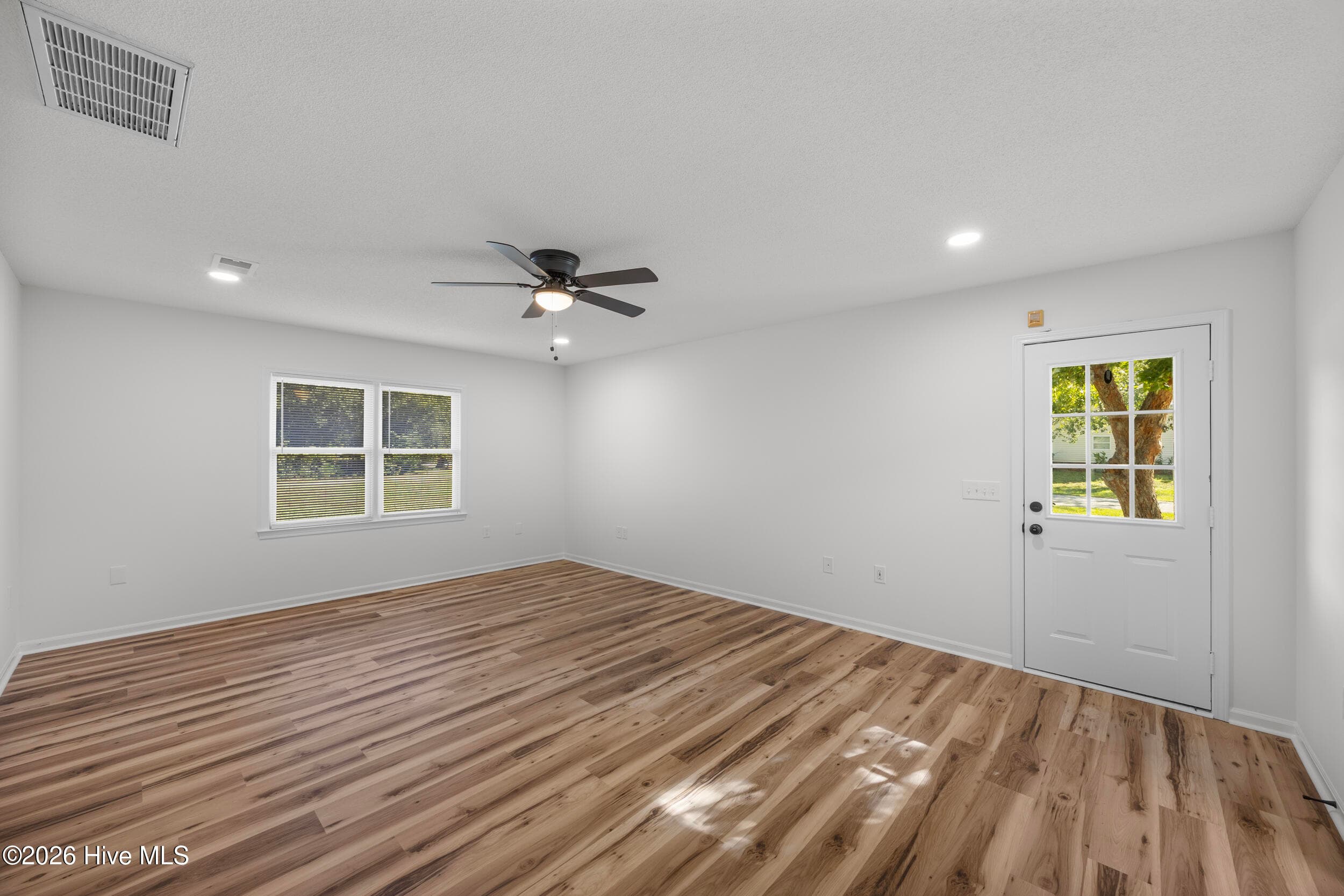 Single Family Residence at 1101 Hunting Ridge Road, Wilmington, NC 28412, photo 19 of 51