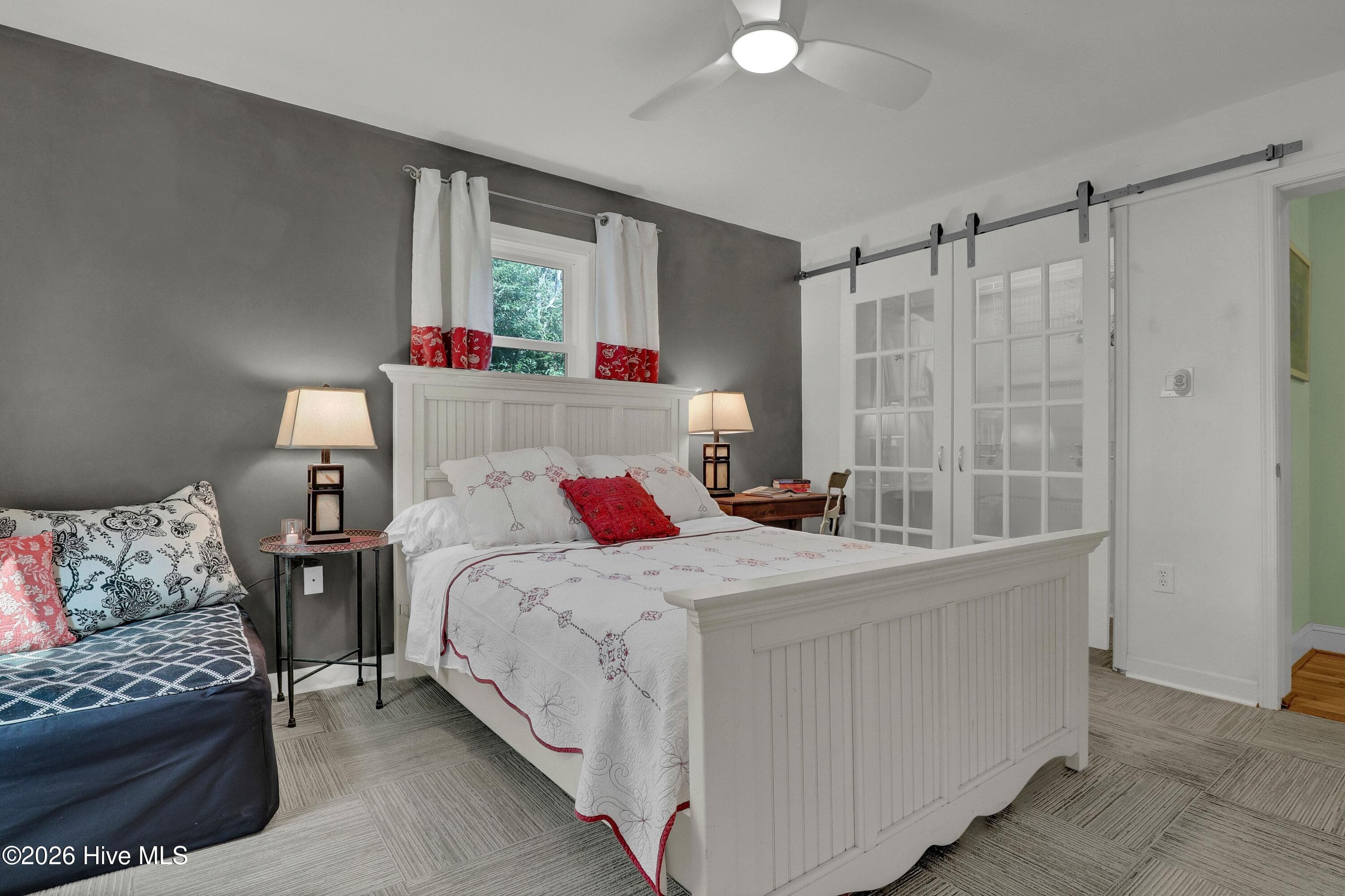Single Family Residence at 109 Sea Urchin Court, Surf City, NC 28445, photo 13 of 49