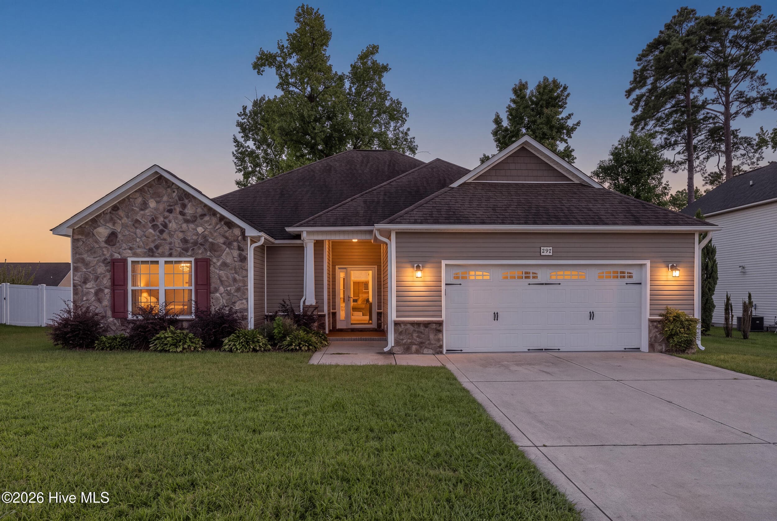 Single Family Residence at 297 Copper Creek Drive, Winterville, NC 28590, photo 5 of 52