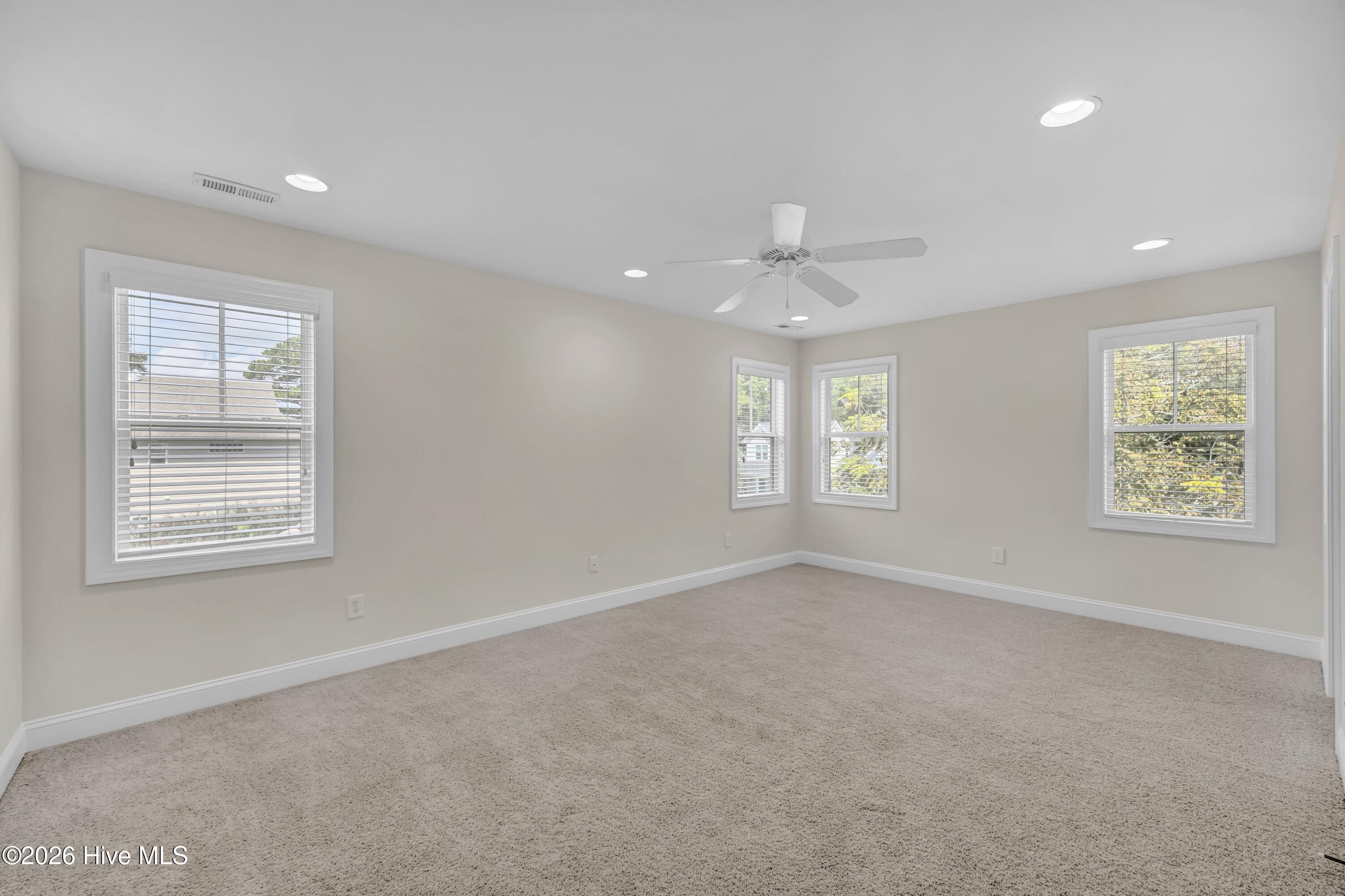 Condominium at 131 Myrtle Avenue, Wilmington, NC 28403, photo 9 of 24